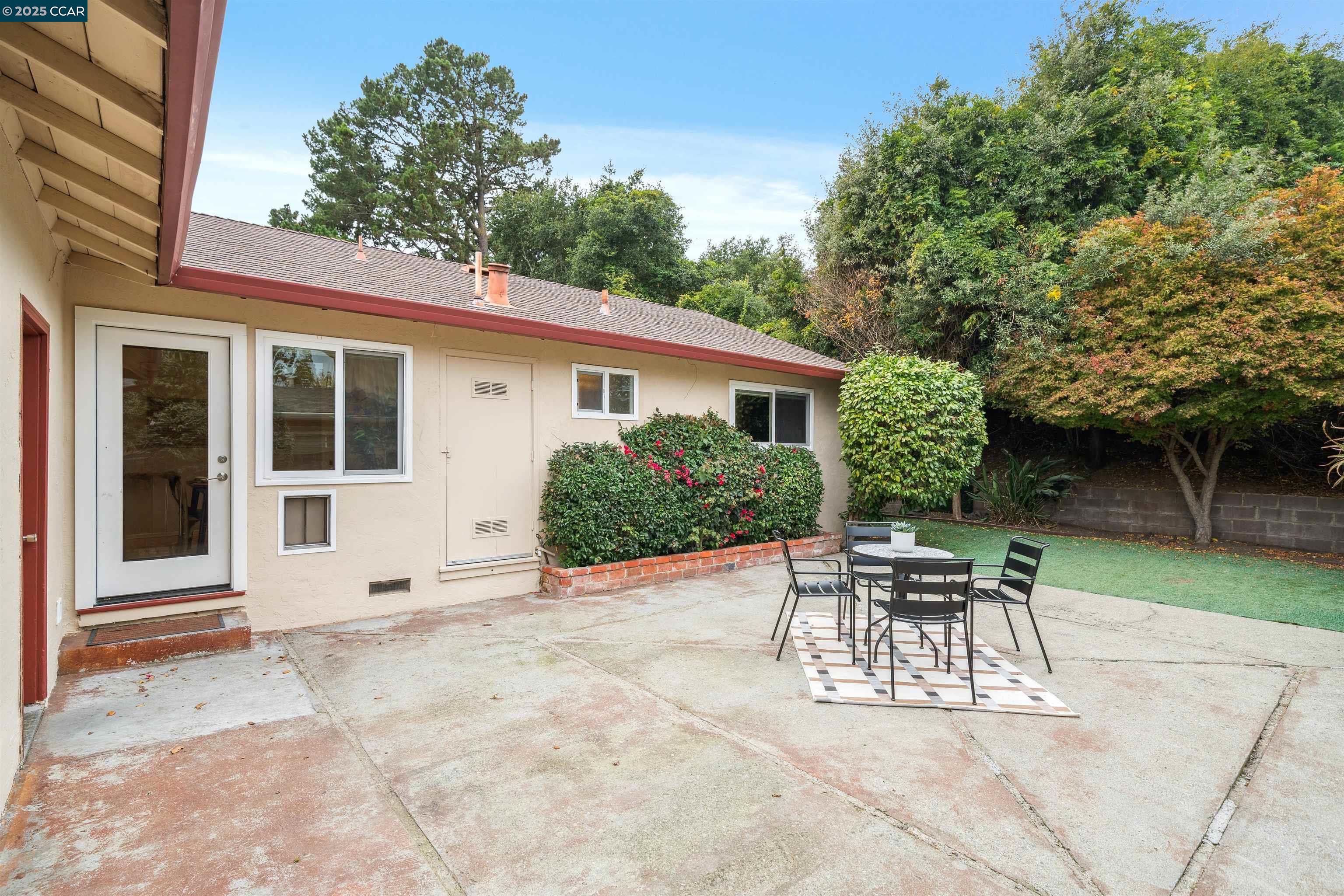 Detail Gallery Image 23 of 27 For 3141 Deseret Dr, Richmond,  CA 94803 - 3 Beds | 2 Baths