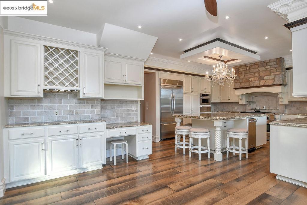 Detail Gallery Image 11 of 43 For 5580 Edgeview Dr, Discovery Bay,  CA 94505 - 4 Beds | 2/1 Baths