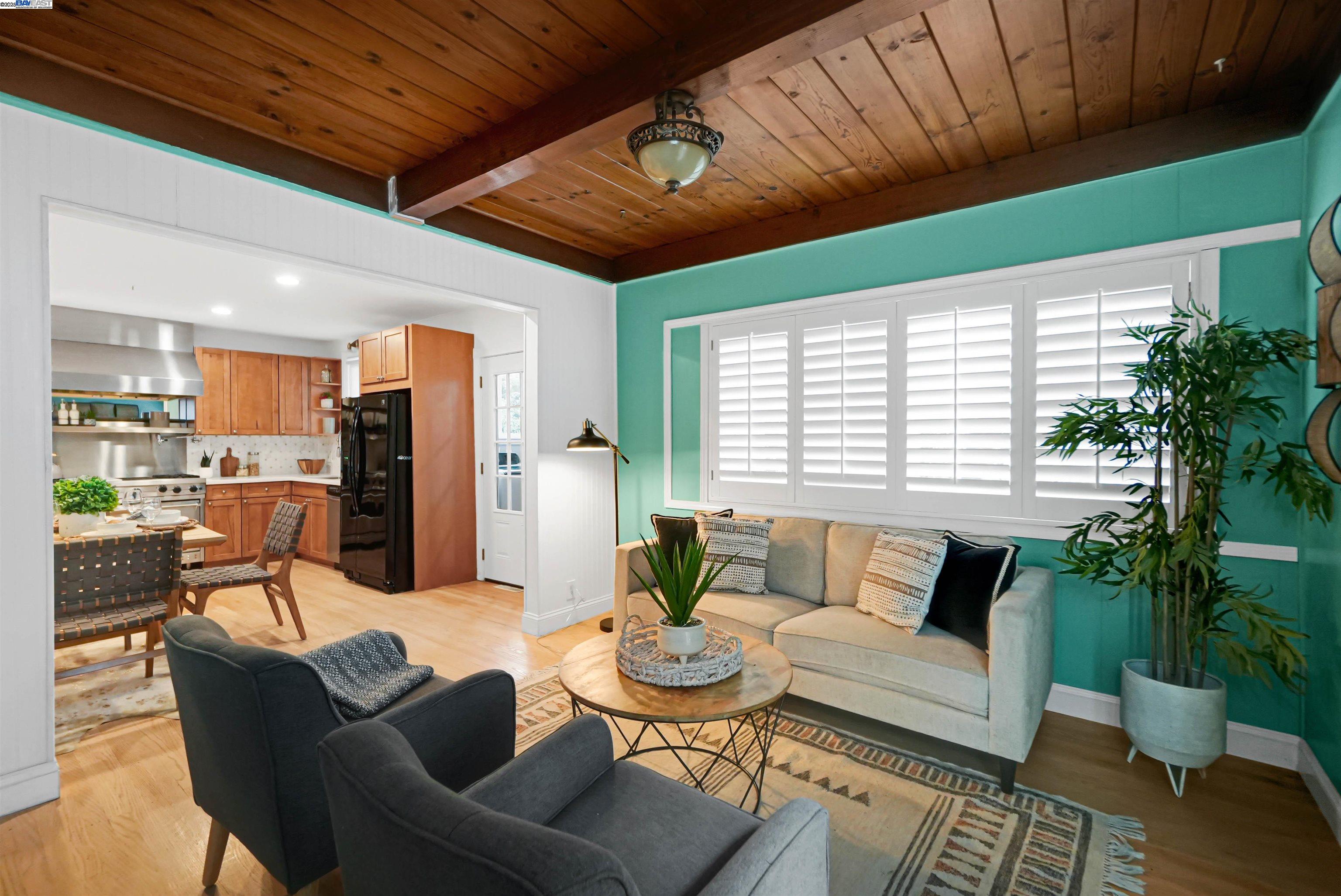 Detail Gallery Image 23 of 60 For 3908 Archmont Pl, Oakland,  CA 94605 - 2 Beds | 2 Baths