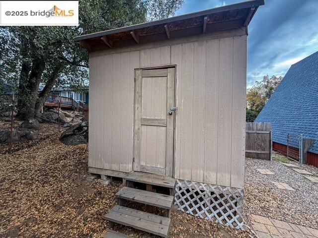 Detail Gallery Image 27 of 33 For 17270 Kelleher Ct, Soulsbyville,  CA 95372 - 3 Beds | 1/1 Baths