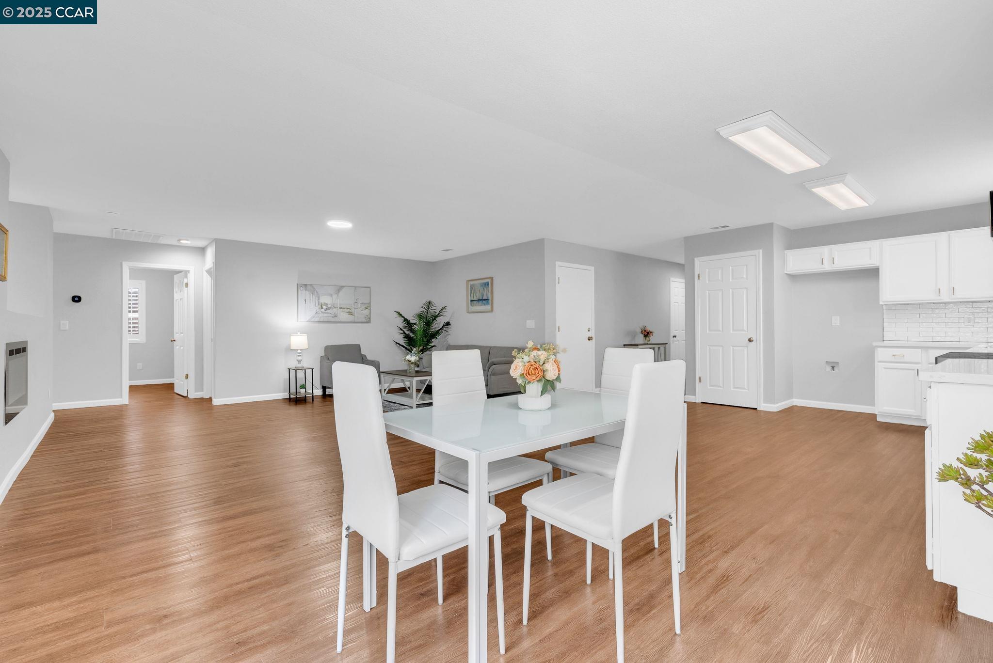 Detail Gallery Image 18 of 47 For 432 Red Robin Dr, Patterson,  CA 95363 - 4 Beds | 2 Baths