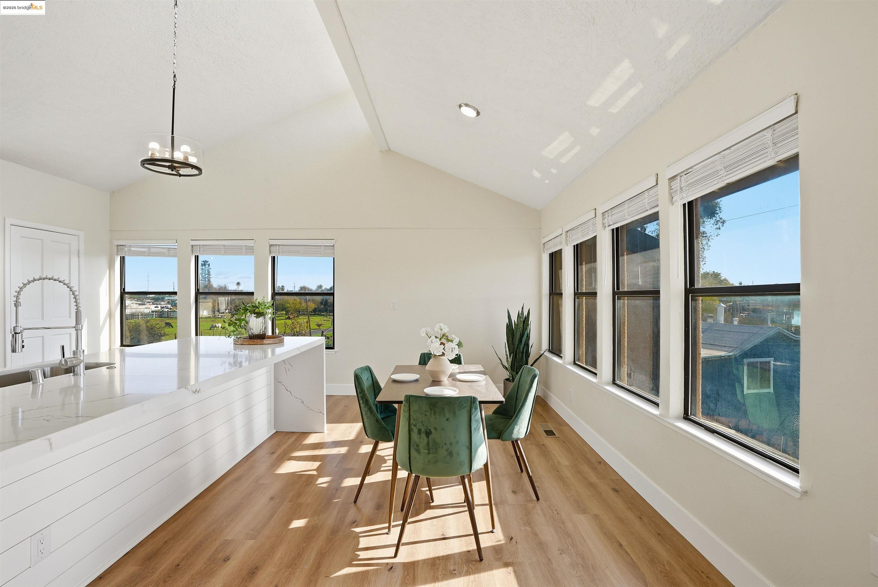 Detail Gallery Image 9 of 49 For 2796 Taylor Rd, Bethel Island,  CA 94511 - 3 Beds | 2/1 Baths