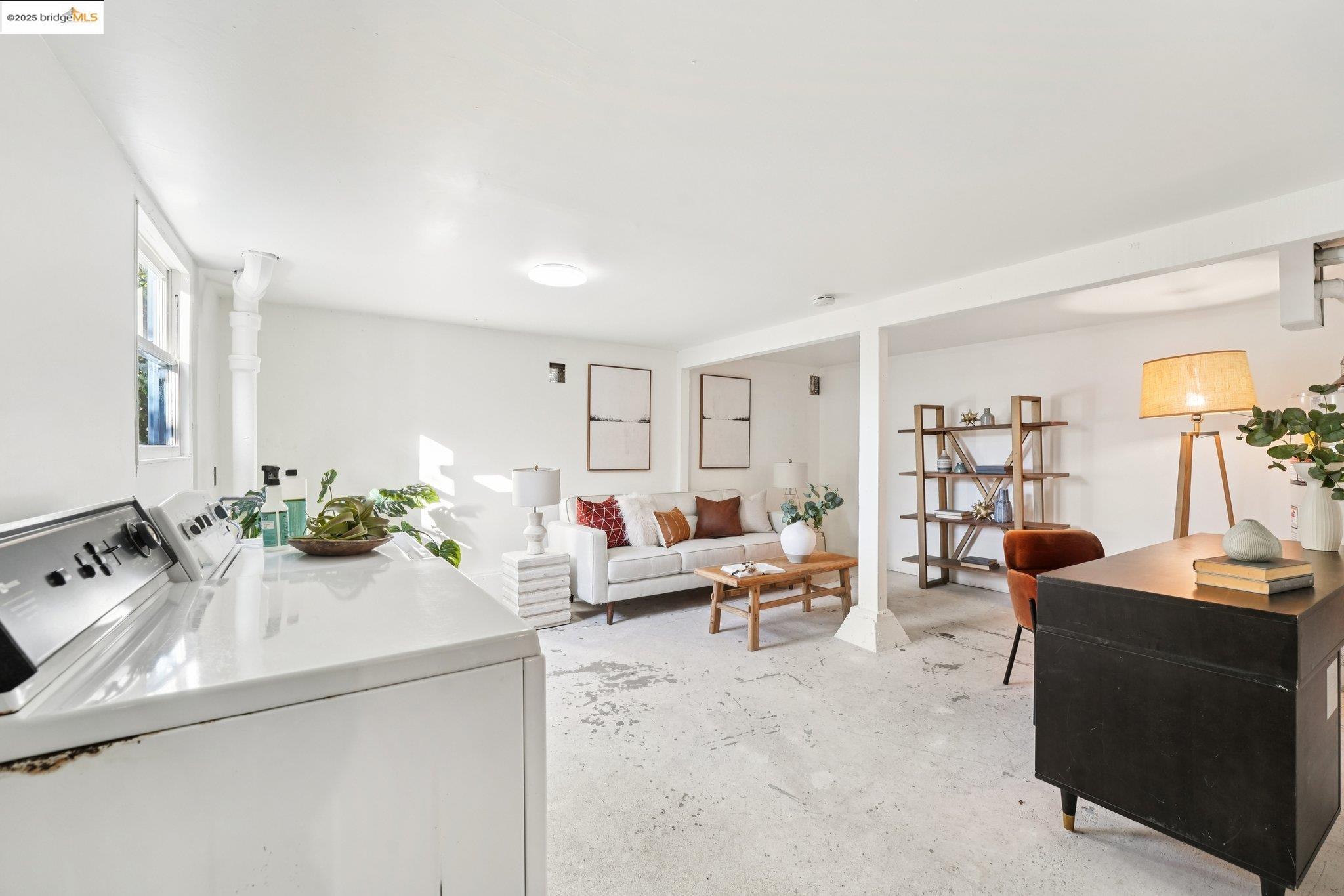 Detail Gallery Image 30 of 45 For 1209 Hearst Ave, Berkeley,  CA 94702 - 1 Beds | 1 Baths