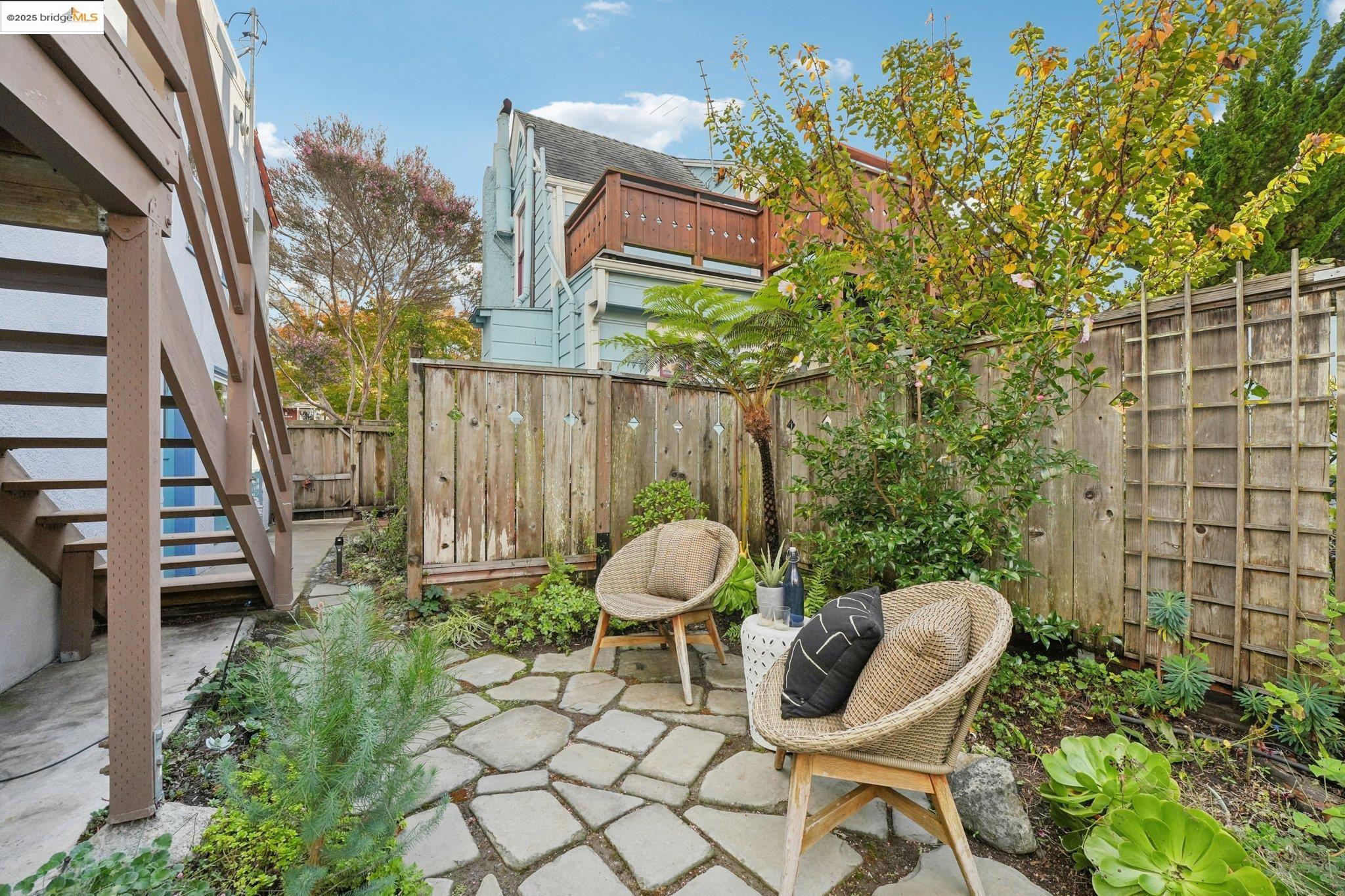 Detail Gallery Image 38 of 45 For 1209 Hearst Ave, Berkeley,  CA 94702 - 1 Beds | 1 Baths