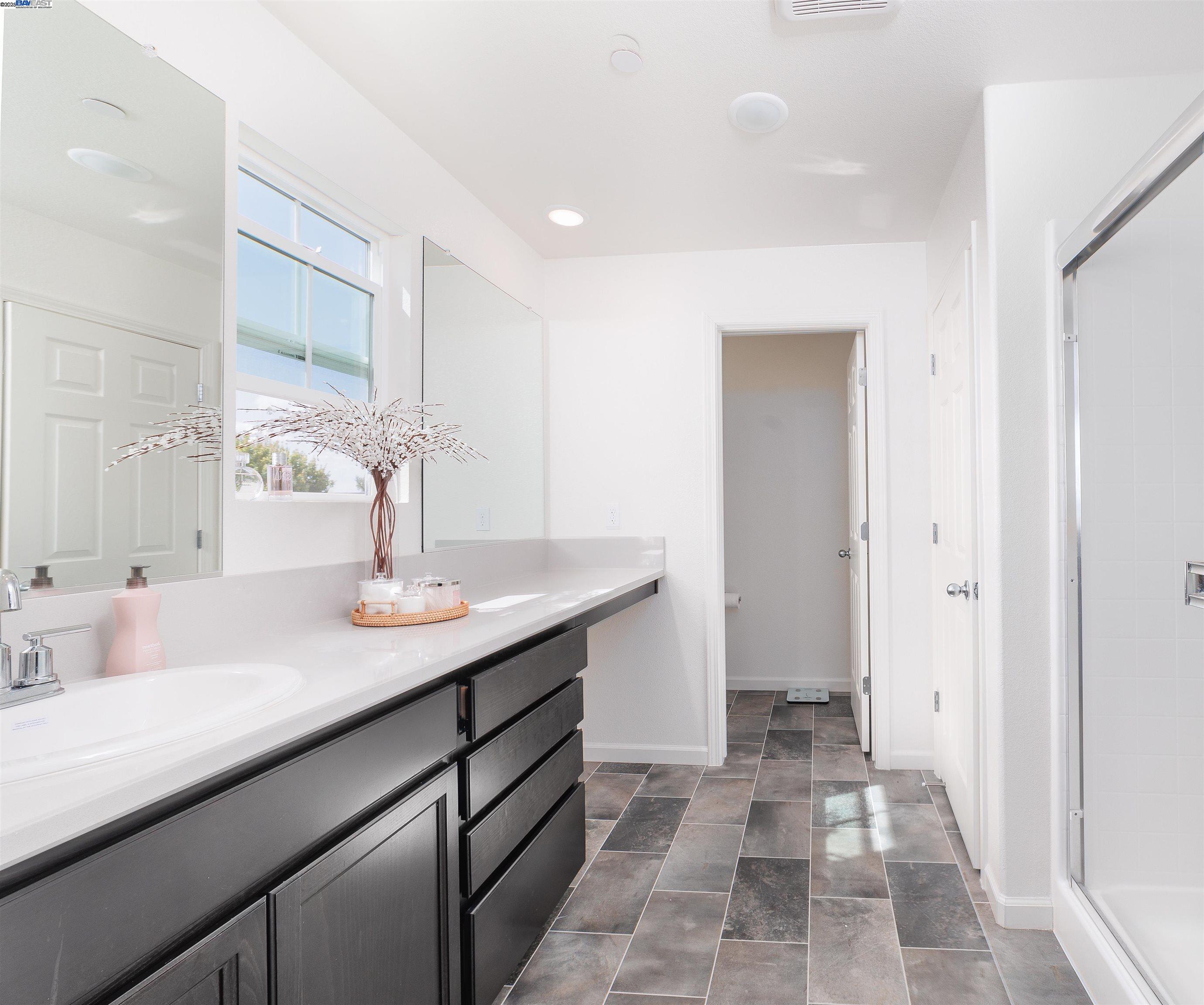 Detail Gallery Image 12 of 14 For , Stockton,  CA 95206 - 3 Beds | 2/1 Baths