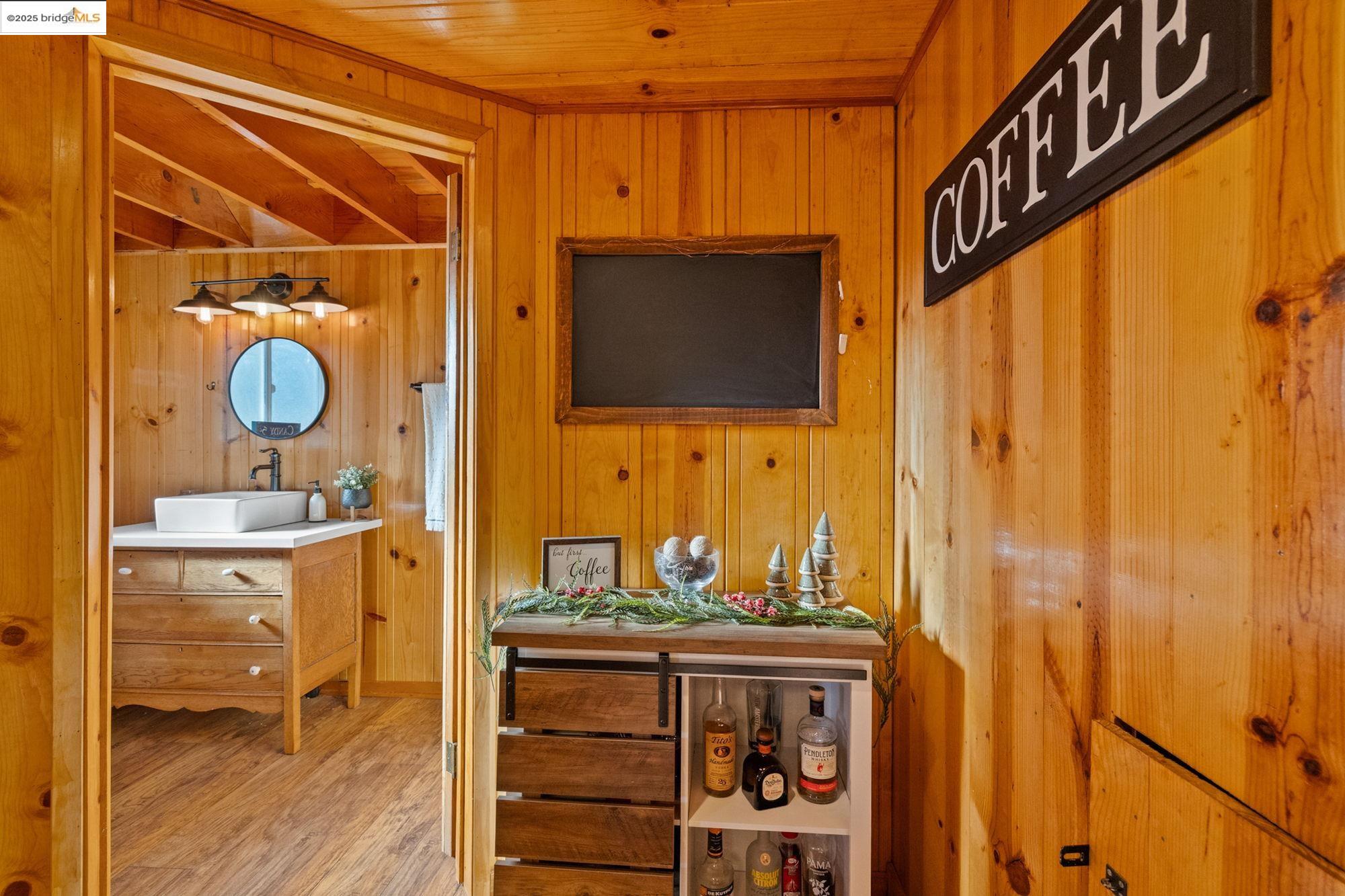 Detail Gallery Image 18 of 29 For 20395 Kutci Dr, Mi Wuk Village,  CA 95346 - 3 Beds | 2 Baths