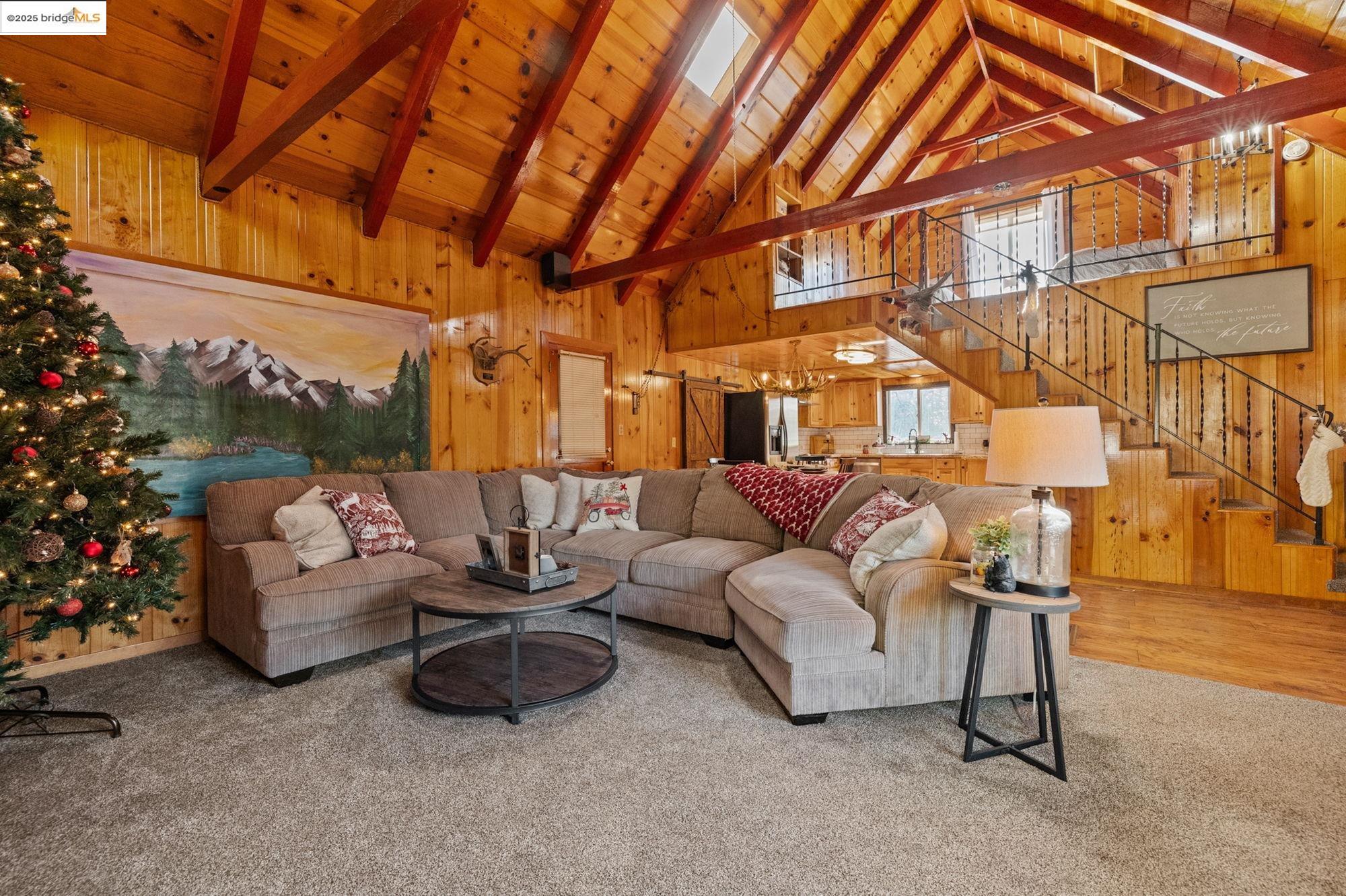 Detail Gallery Image 8 of 29 For 20395 Kutci Dr, Mi Wuk Village,  CA 95346 - 3 Beds | 2 Baths