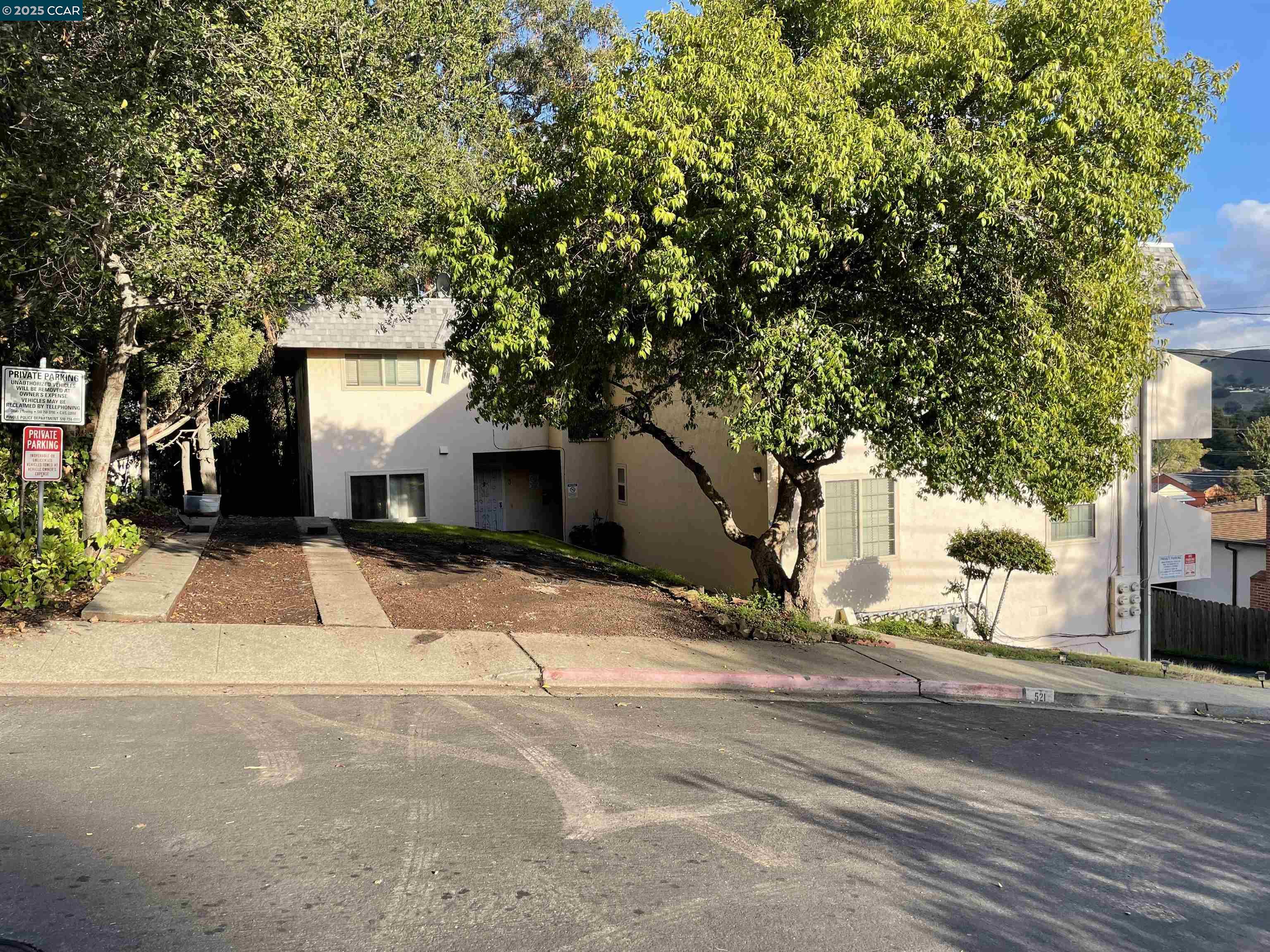 Detail Gallery Image 3 of 24 For 521 Laurel Ave, Pinole,  CA 94564 - – Beds | – Baths