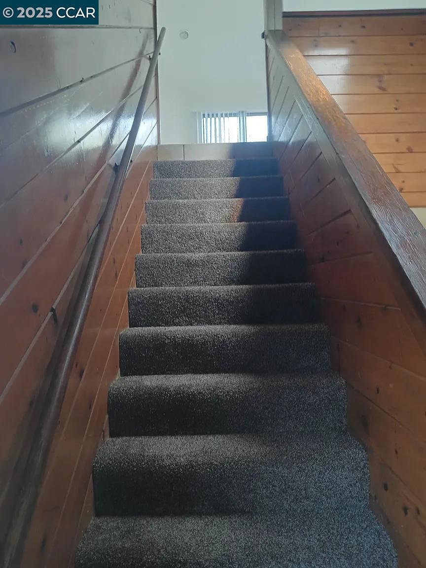 Detail Gallery Image 8 of 14 For 2551 Antoine Ct, Stockton,  CA 95209-2231 - – Beds | – Baths