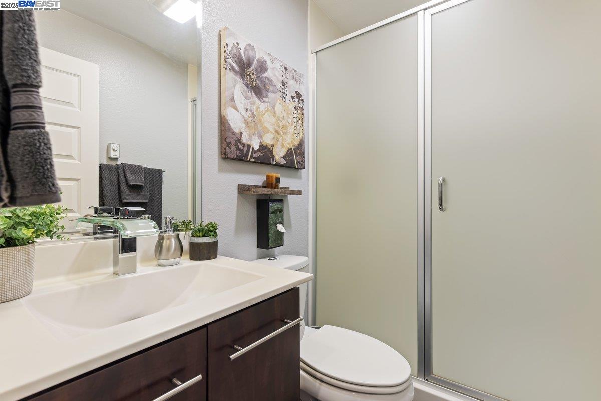 Detail Gallery Image 29 of 53 For 1050 Clear Lake Dr, Oakley,  CA 94561 - 4 Beds | 3 Baths