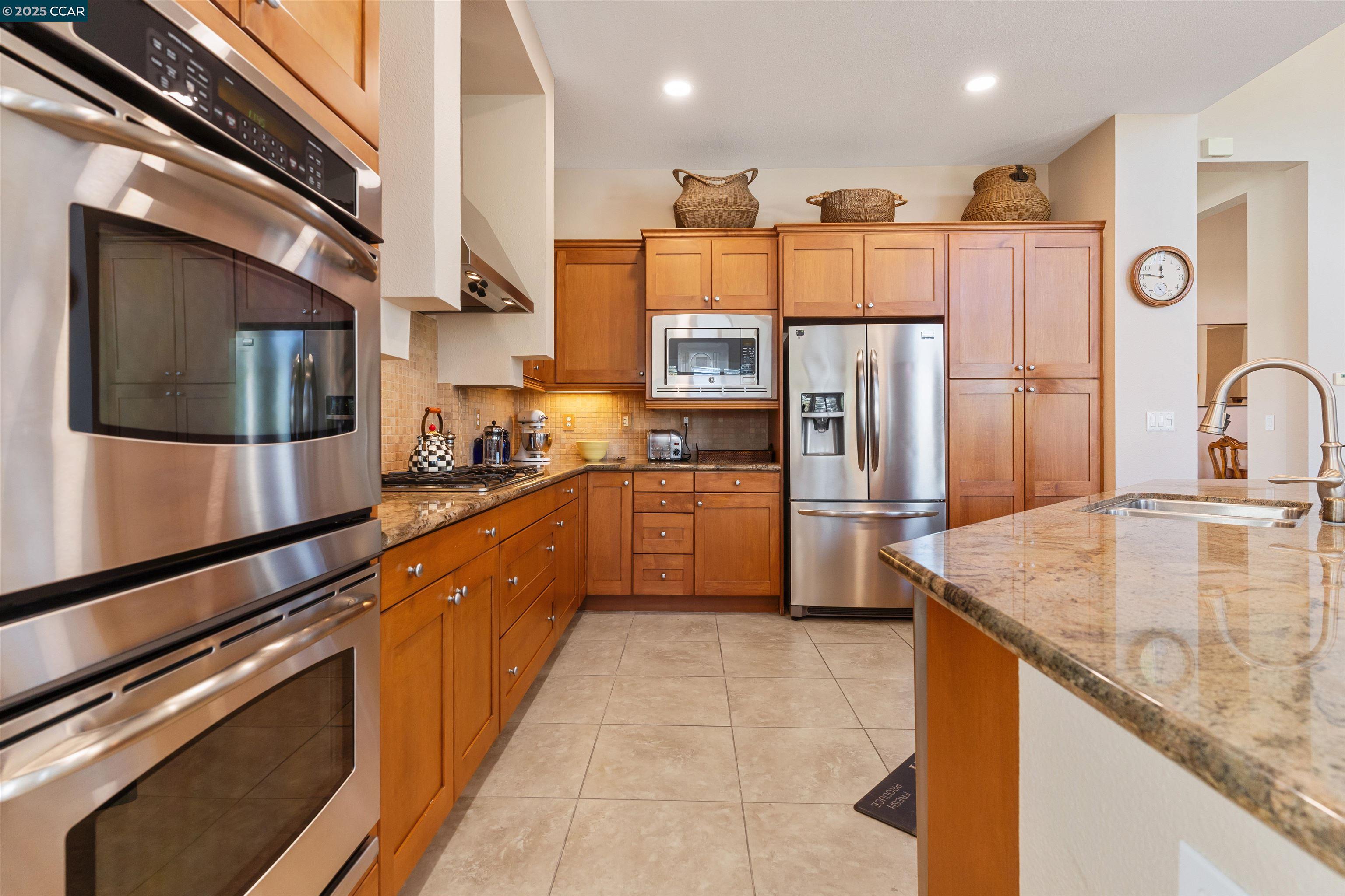 Detail Gallery Image 10 of 60 For 1643 Gamay Lane, Brentwood,  CA 94513 - 2 Beds | 2/1 Baths
