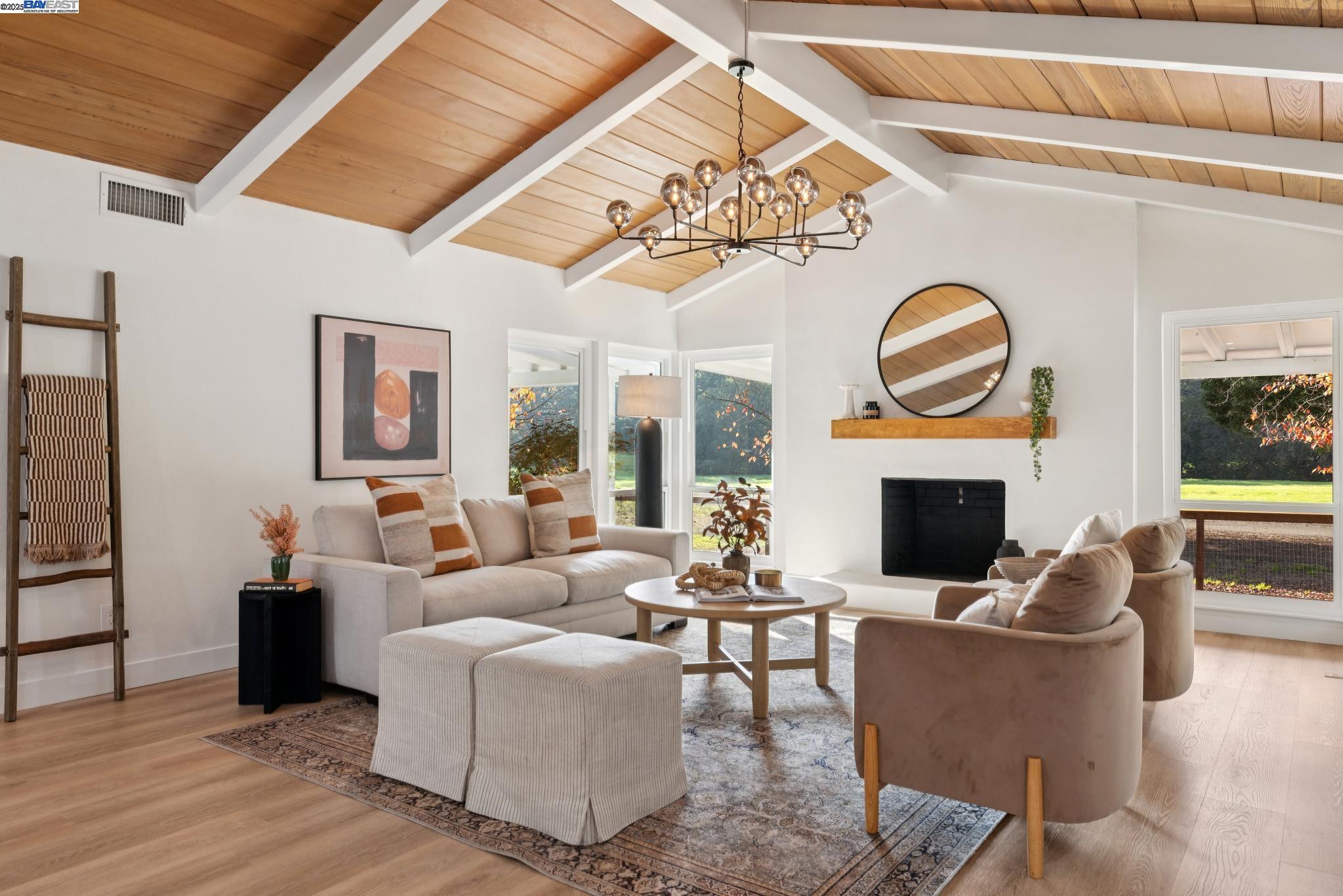 Detail Gallery Image 13 of 57 For 3350 Midas Ave, Rocklin,  CA 95677 - 4 Beds | 2 Baths