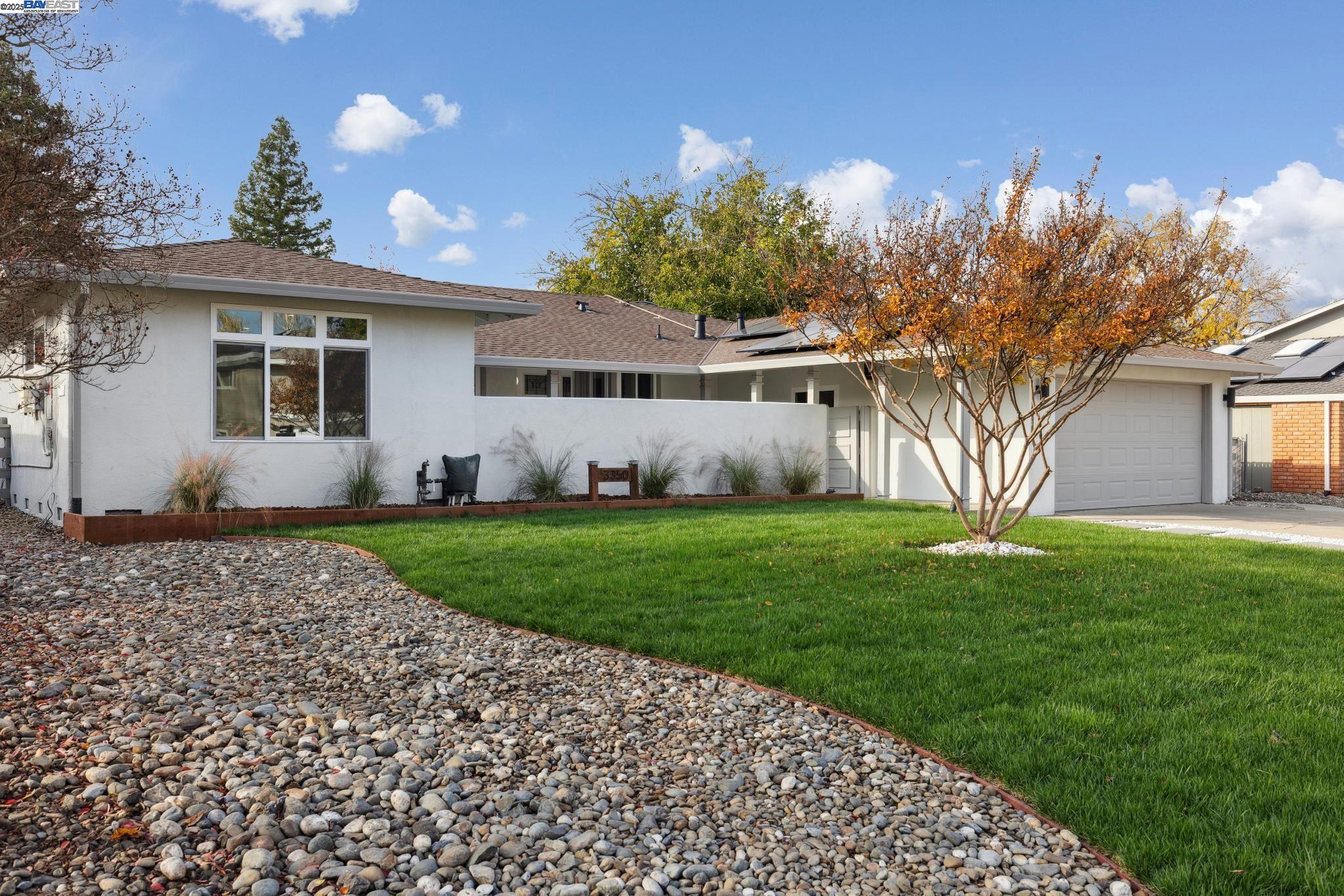 Detail Gallery Image 4 of 57 For 3350 Midas Ave, Rocklin,  CA 95677 - 4 Beds | 2 Baths