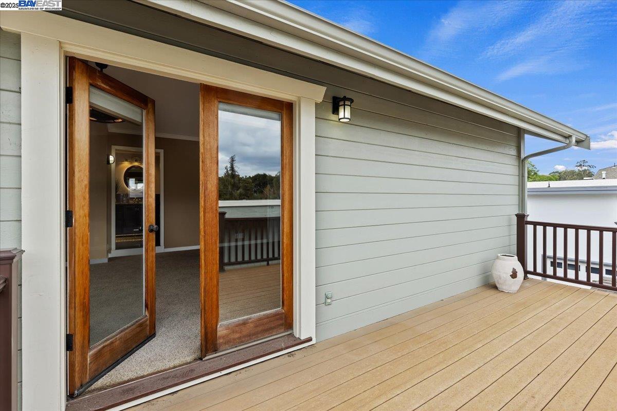 Detail Gallery Image 34 of 60 For 1672 Crescent Avenue, Castro Valley,  CA 94546 - 3 Beds | 2 Baths