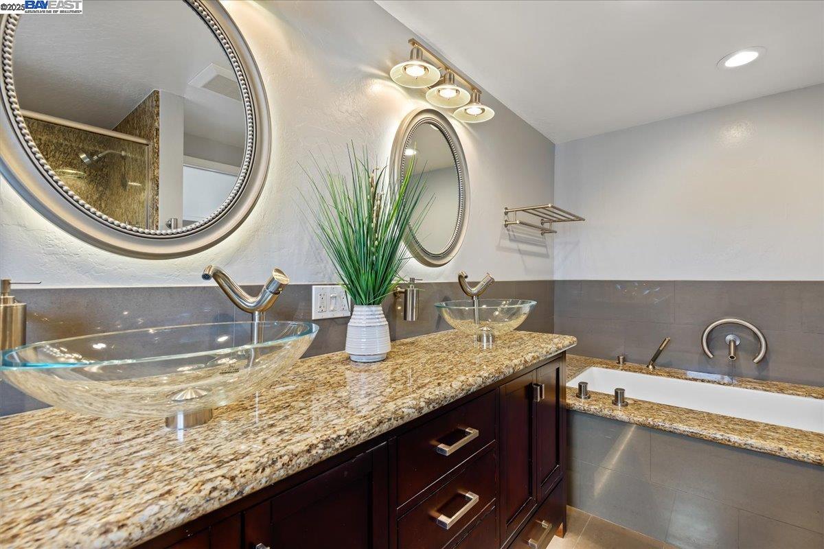 Detail Gallery Image 37 of 60 For 1672 Crescent Avenue, Castro Valley,  CA 94546 - 3 Beds | 2 Baths