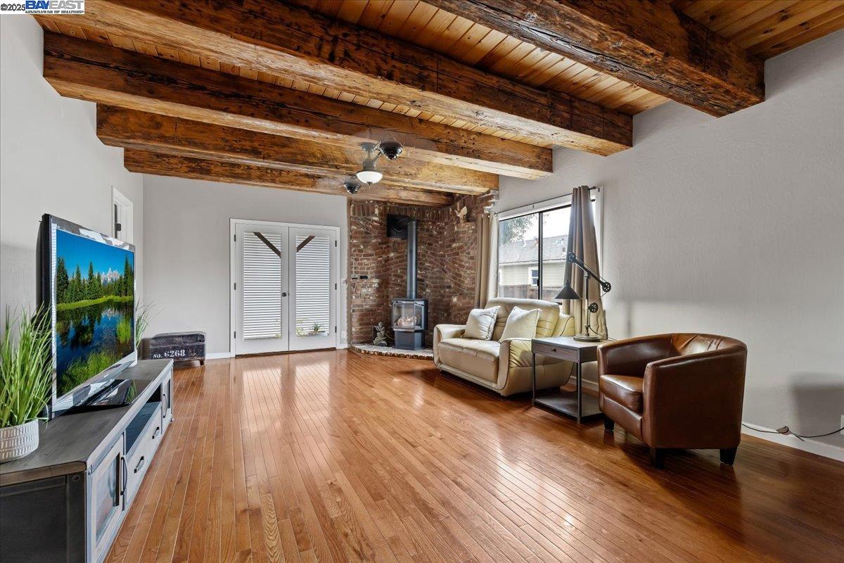 Detail Gallery Image 42 of 60 For 1672 Crescent Avenue, Castro Valley,  CA 94546 - 3 Beds | 2 Baths