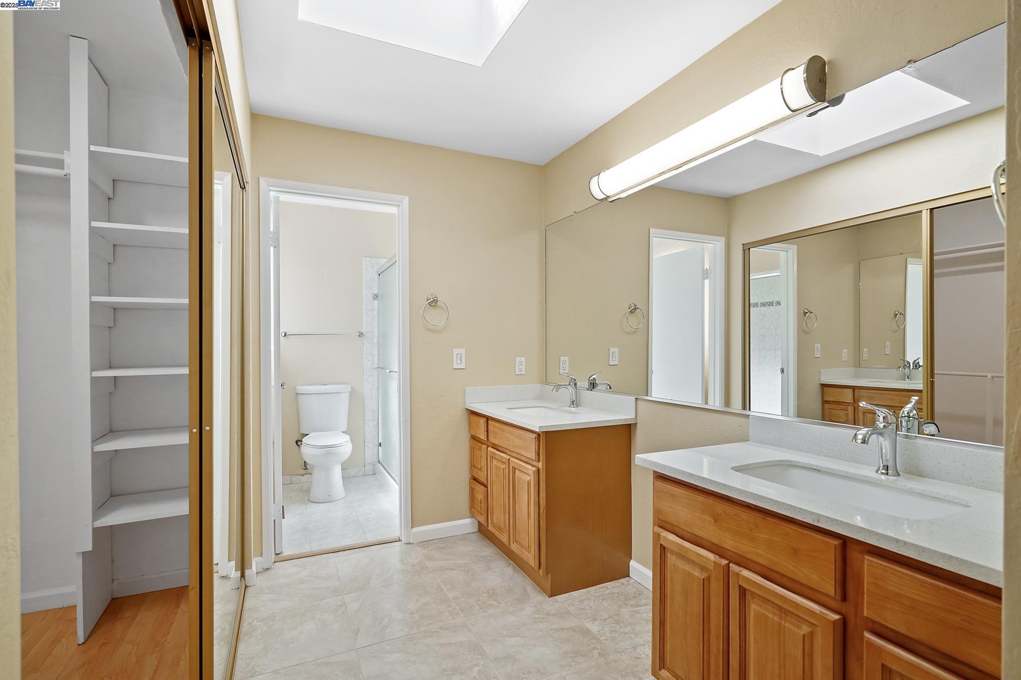 Detail Gallery Image 15 of 21 For 5227 Riverdale Court, Pleasanton,  CA 94588 - 4 Beds | 2/1 Baths