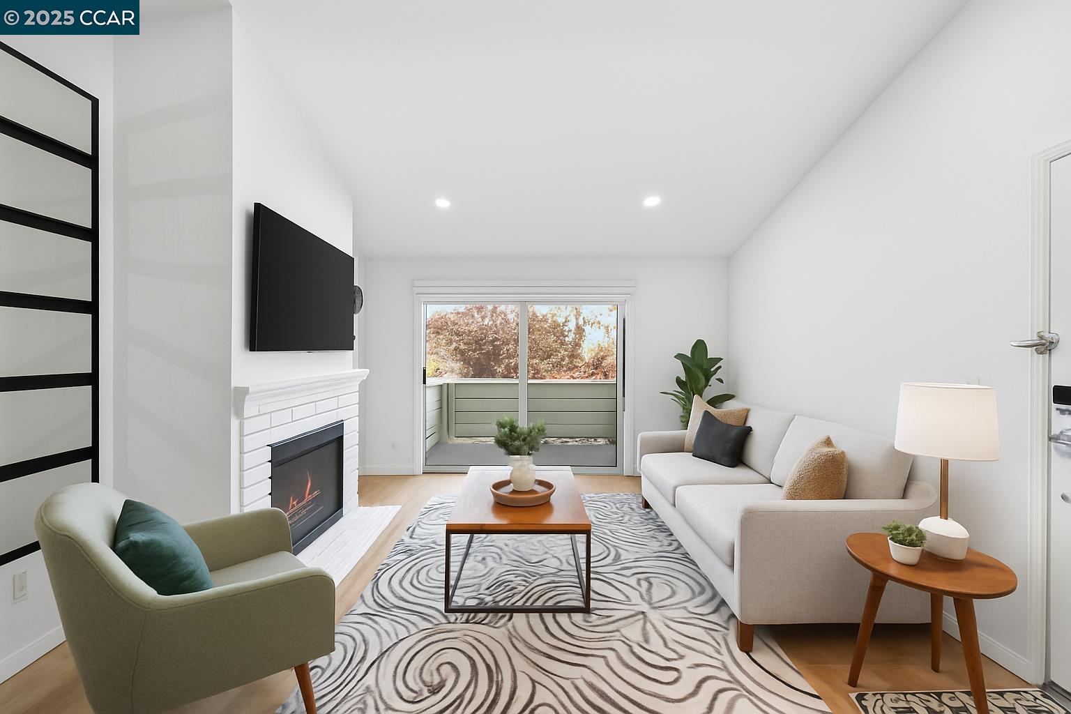 Detail Gallery Image 3 of 35 For 130 Reflections Dr #28,  San Ramon,  CA 94583 - 2 Beds | 1 Baths