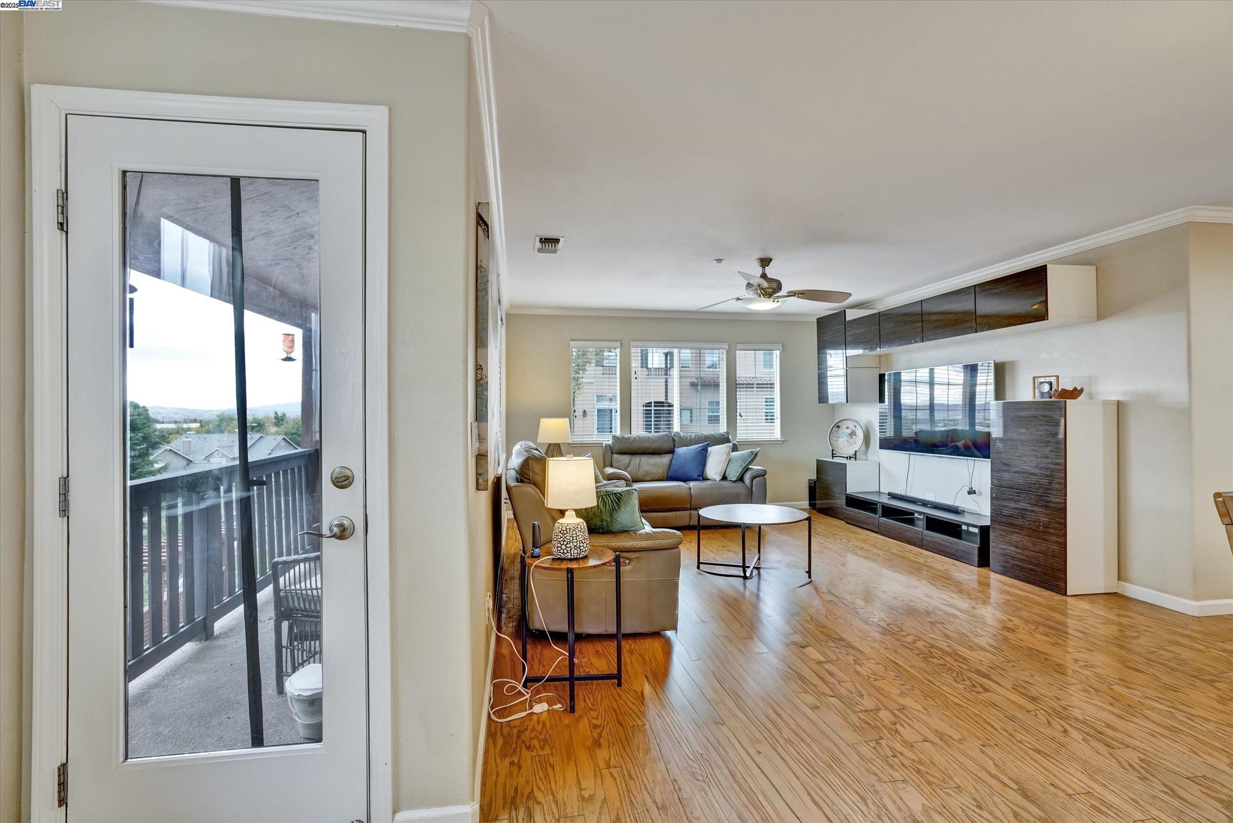 Detail Gallery Image 9 of 44 For 46 Meritage Cmn #202,  Livermore,  CA 94551 - 3 Beds | 2 Baths