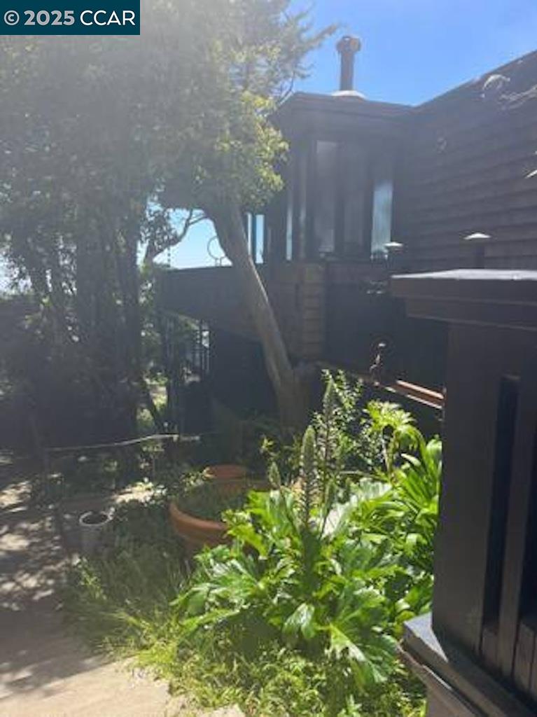 Detail Gallery Image 9 of 9 For 449 Burnett a,  San Francisco,  CA 94131 - 0 Beds | 1 Baths