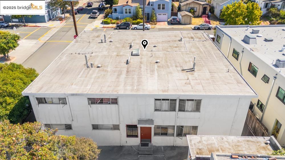 Detail Gallery Image 20 of 21 For 1728 Curtis St, Berkeley,  CA 94702 - – Beds | – Baths