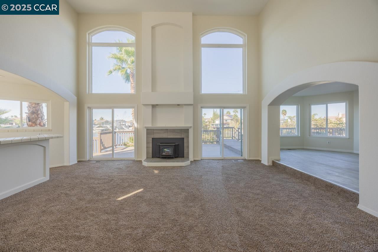 Detail Gallery Image 12 of 37 For 4305 Monterey Ct, Discovery Bay,  CA 94505 - 3 Beds | 2/1 Baths