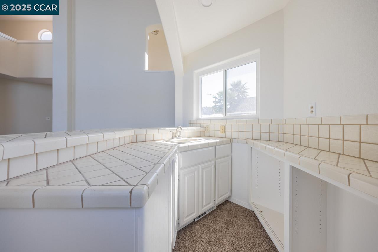 Detail Gallery Image 20 of 37 For 4305 Monterey Ct, Discovery Bay,  CA 94505 - 3 Beds | 2/1 Baths