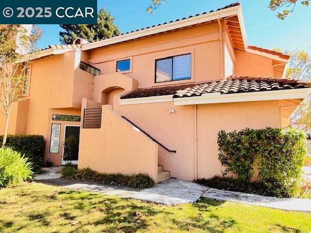 Detail Gallery Image 2 of 46 For 3046 Lakemont Dr #2,  San Ramon,  CA 94582 - 2 Beds | 2 Baths