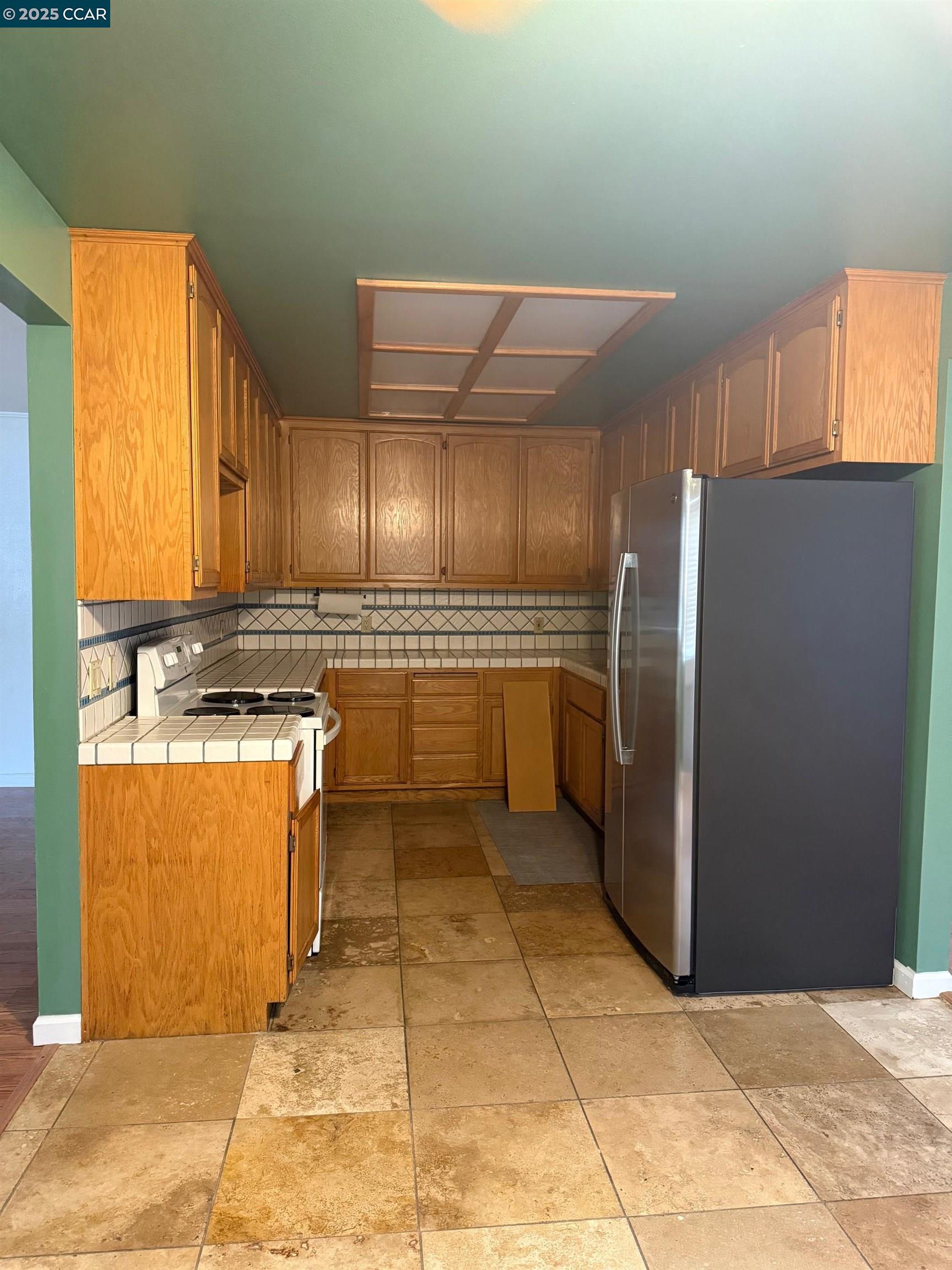 Detail Gallery Image 11 of 22 For 300 Concord St, Vallejo,  CA 94591 - 3 Beds | 2 Baths