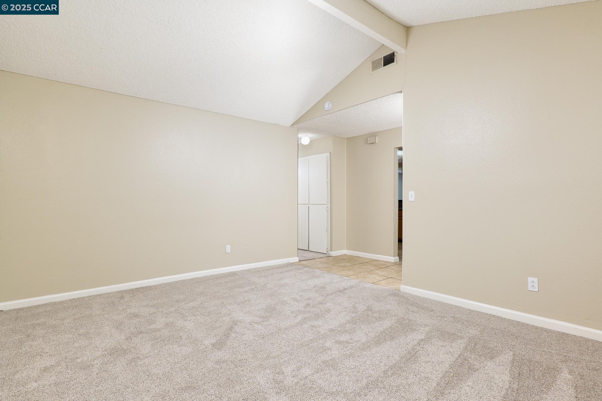 Detail Gallery Image 15 of 20 For 7827 Deer Meadow Dr, Sacramento,  CA 95823 - 3 Beds | 2 Baths
