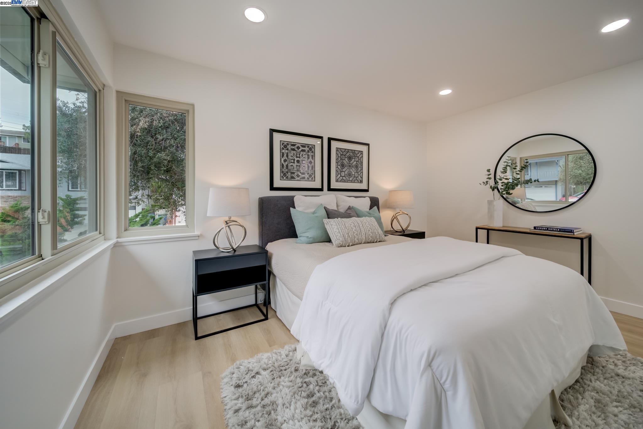 Detail Gallery Image 28 of 44 For 100 Alameda Place, San Bruno,  CA 94066-2534 - 4 Beds | 3 Baths