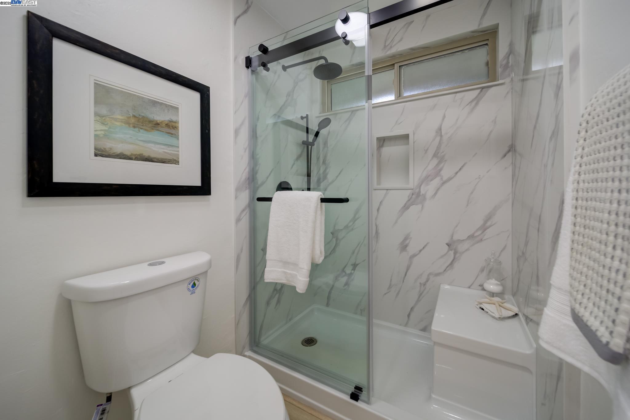 Detail Gallery Image 30 of 44 For 100 Alameda Place, San Bruno,  CA 94066-2534 - 4 Beds | 3 Baths