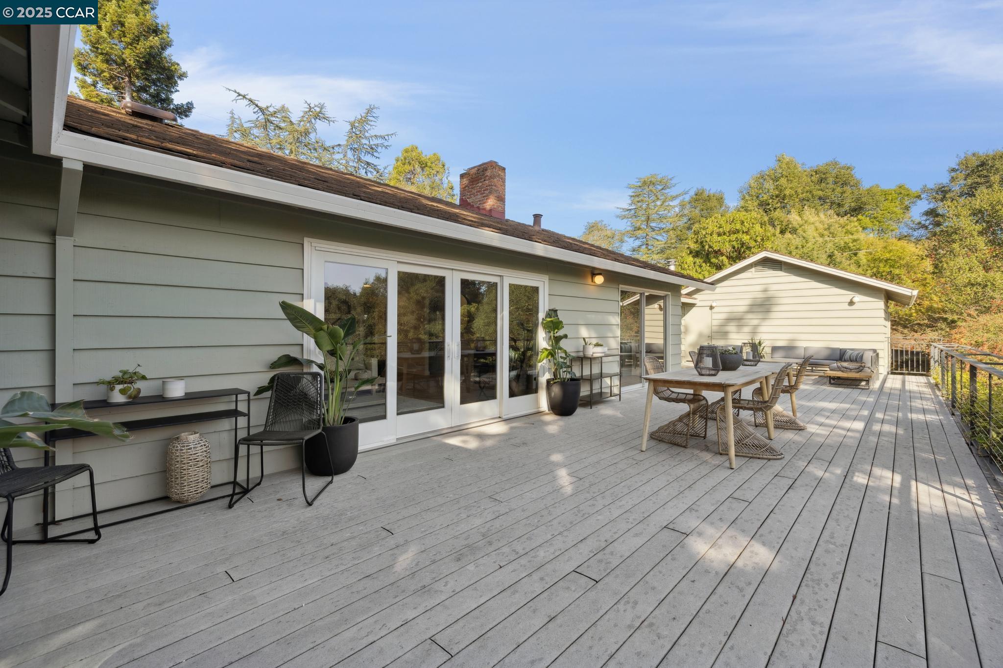 Detail Gallery Image 40 of 48 For 11 Los Dedos Rd, Orinda,  CA 94563 - 3 Beds | 2 Baths