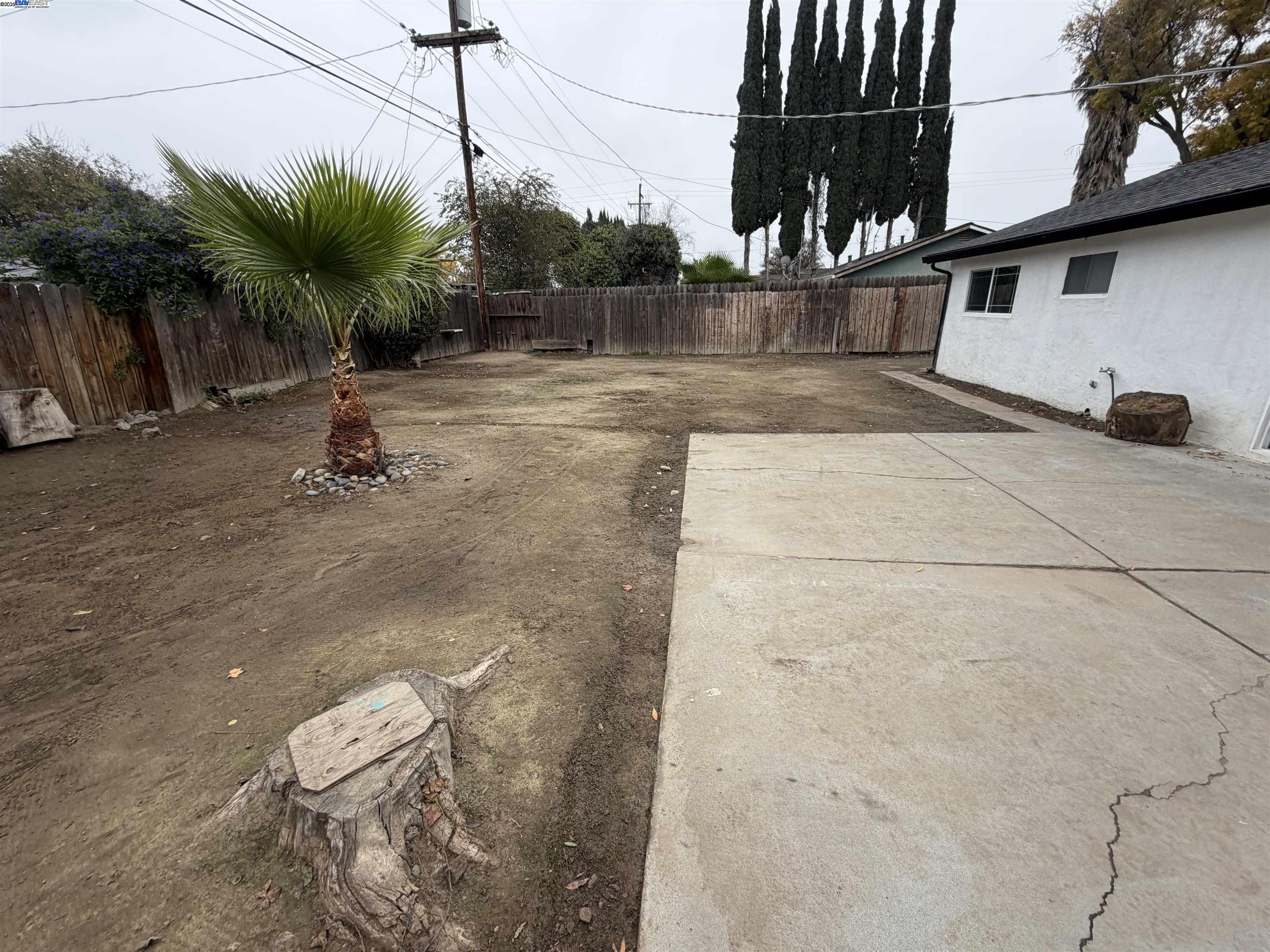 Detail Gallery Image 4 of 4 For 239 E 20th, Tracy,  CA 95376 - 3 Beds | 1 Baths