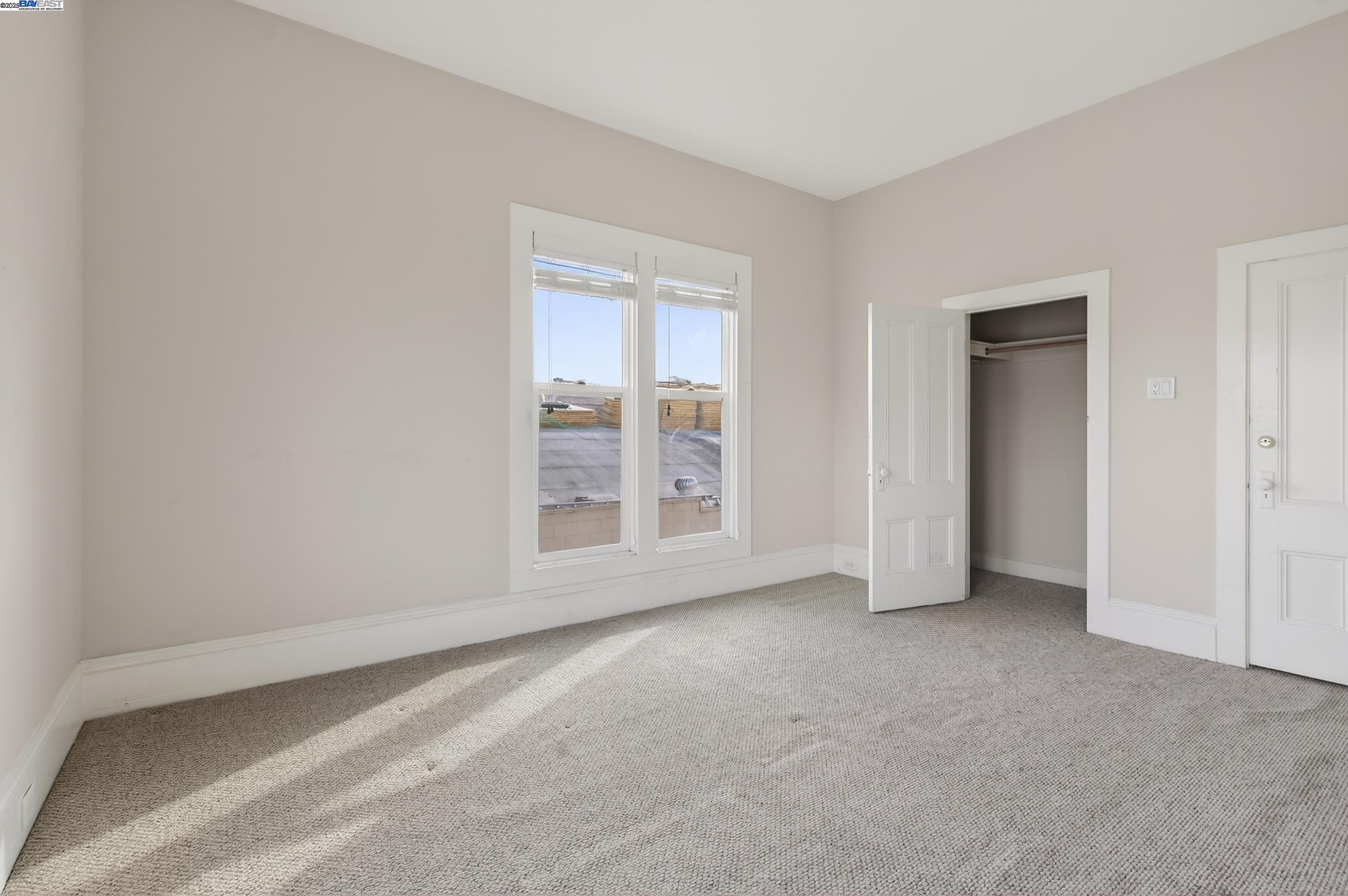 Detail Gallery Image 17 of 31 For 1011 E 11th St, Oakland,  CA 94606 - – Beds | – Baths