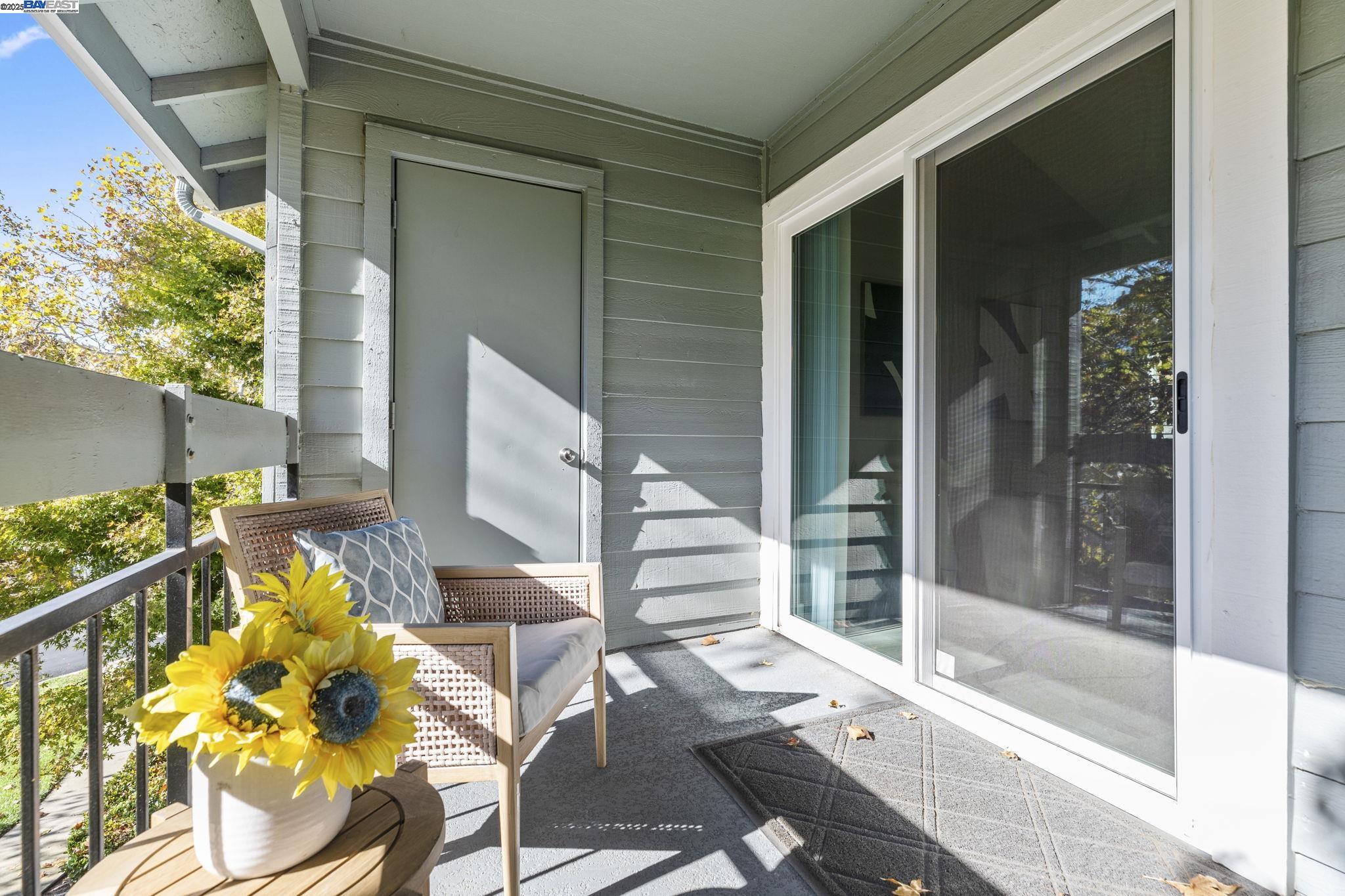 Detail Gallery Image 37 of 51 For 8170 Mountain View Dr #F,  Pleasanton,  CA 94588 - 1 Beds | 1 Baths