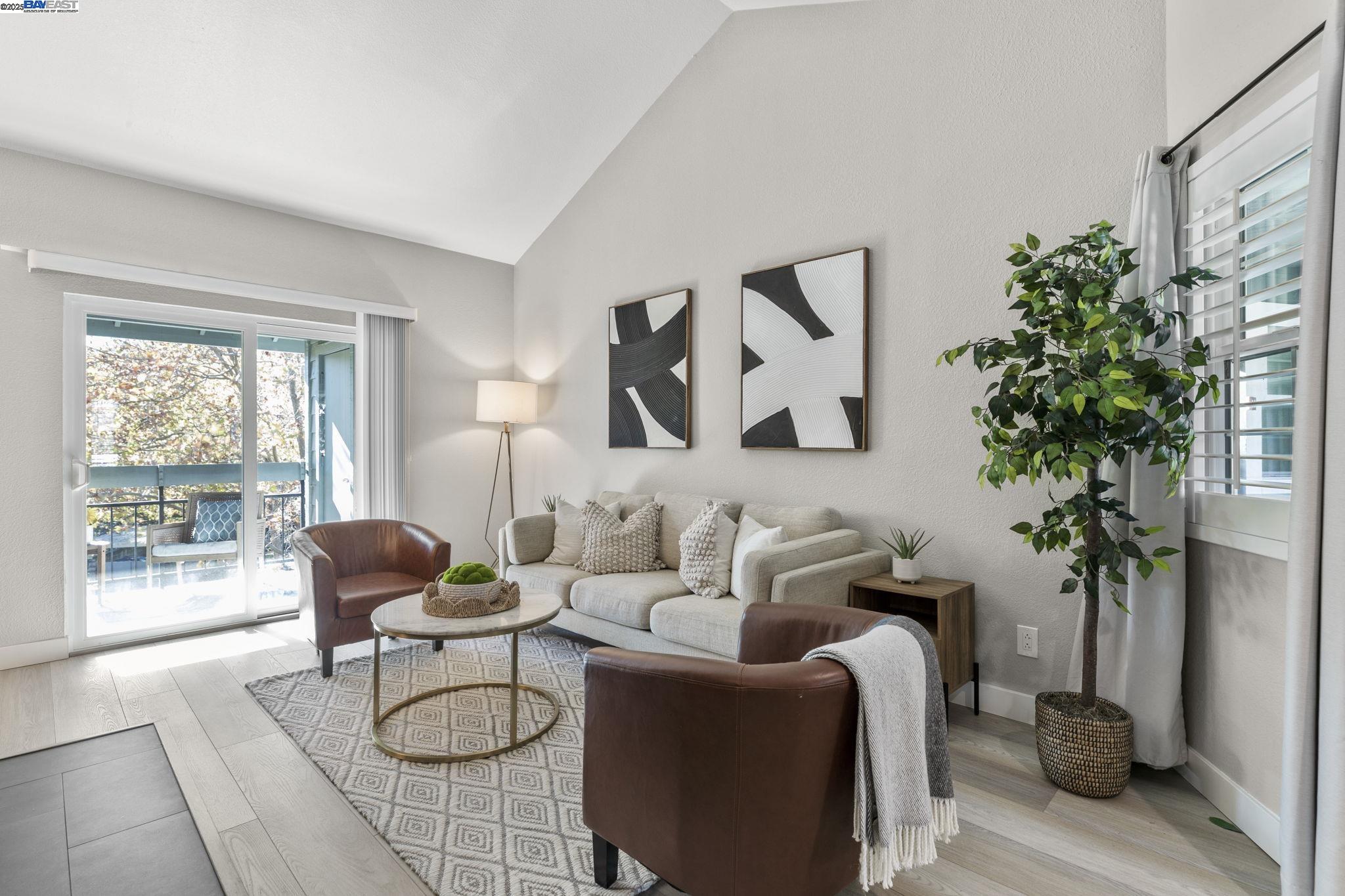 Detail Gallery Image 6 of 51 For 8170 Mountain View Dr #F,  Pleasanton,  CA 94588 - 1 Beds | 1 Baths