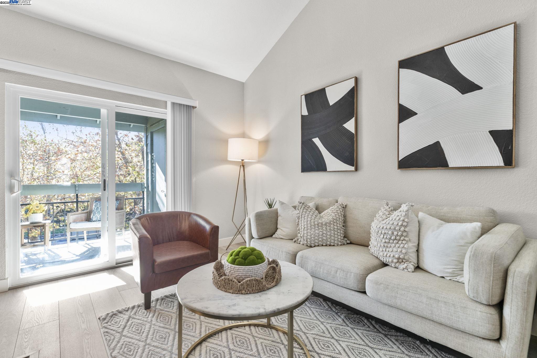 Detail Gallery Image 9 of 51 For 8170 Mountain View Dr #F,  Pleasanton,  CA 94588 - 1 Beds | 1 Baths