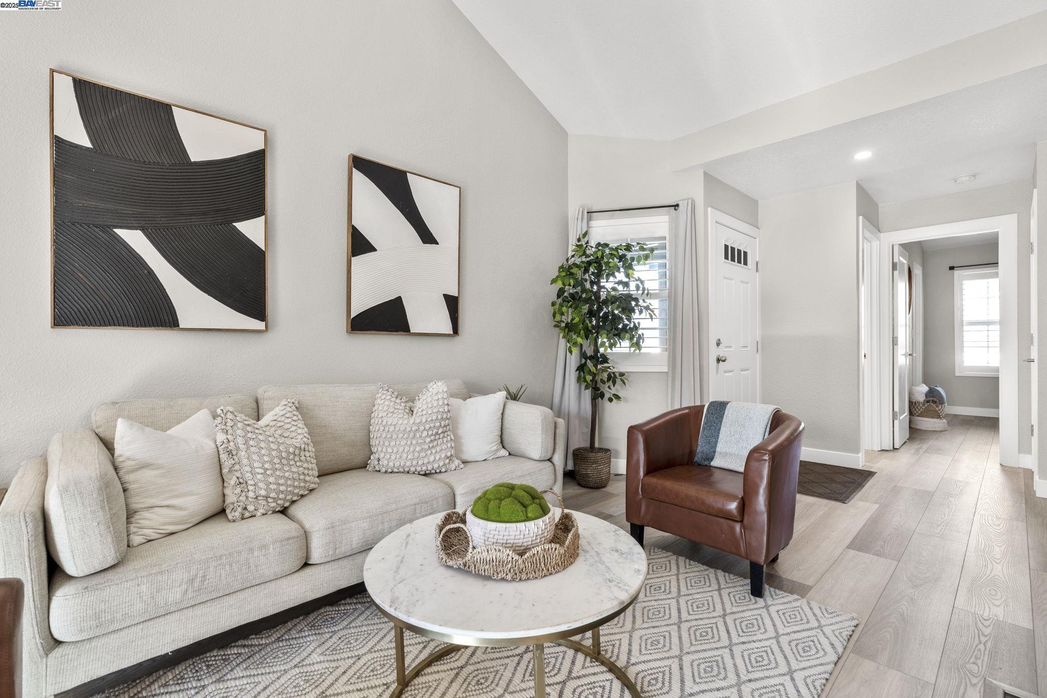 Detail Gallery Image 10 of 51 For 8170 Mountain View Dr #F,  Pleasanton,  CA 94588 - 1 Beds | 1 Baths