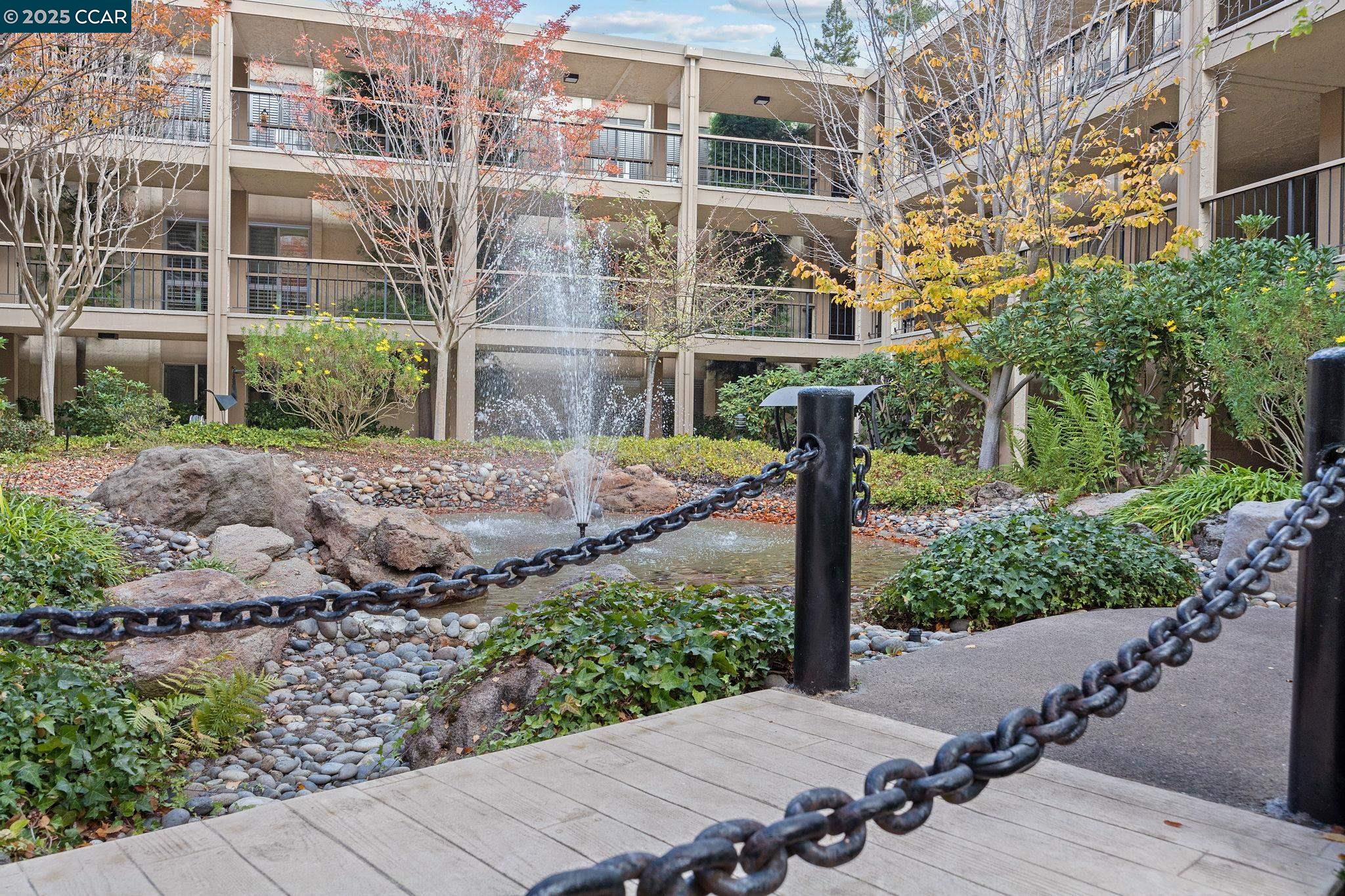 Detail Gallery Image 45 of 47 For 1129 Avenida Sevilla 5b,  Walnut Creek,  CA 94595 - 2 Beds | 2 Baths