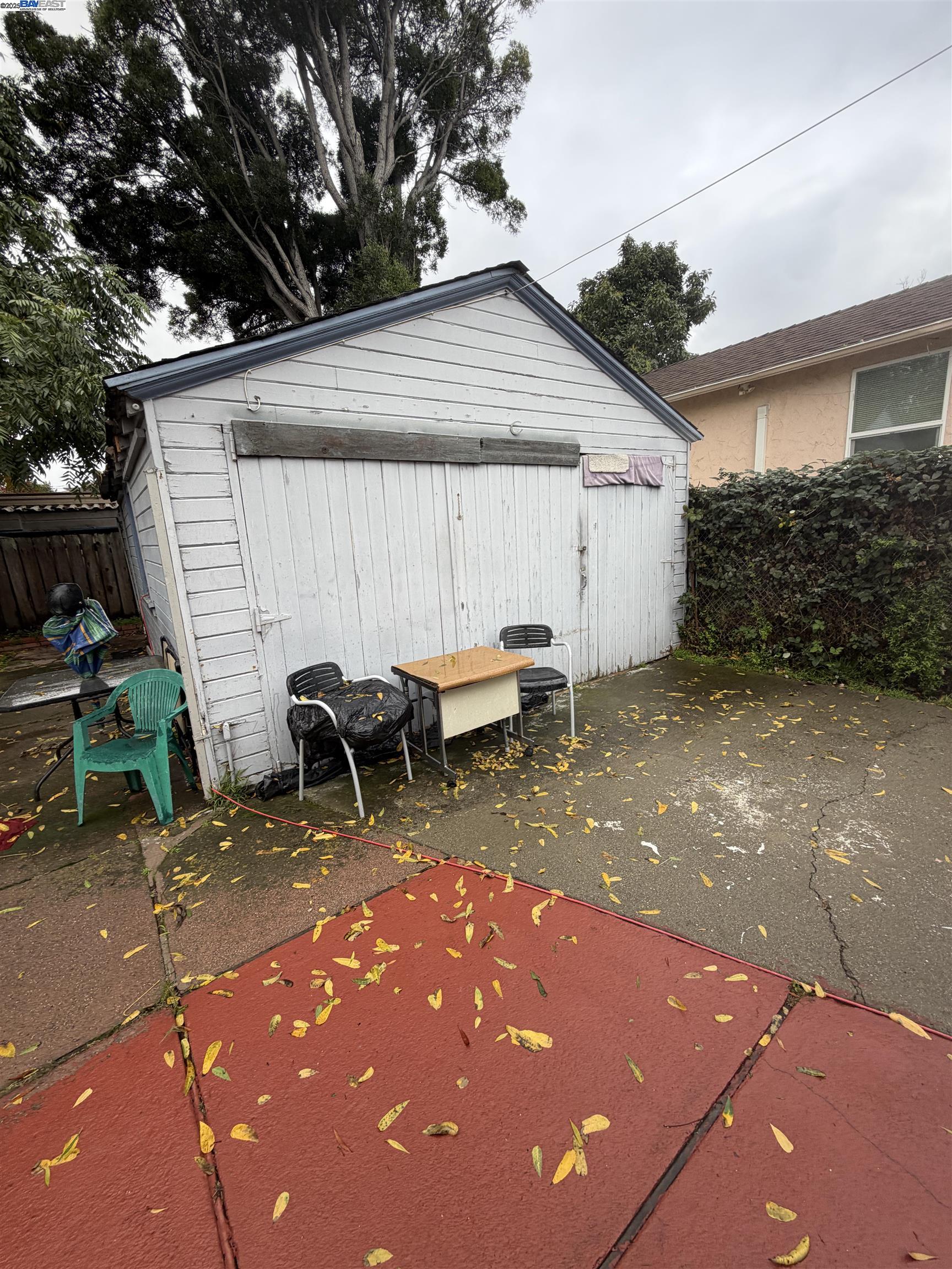 Detail Gallery Image 21 of 24 For 2014 100th  Ave, Oakland,  CA 94603 - 2 Beds | 1 Baths