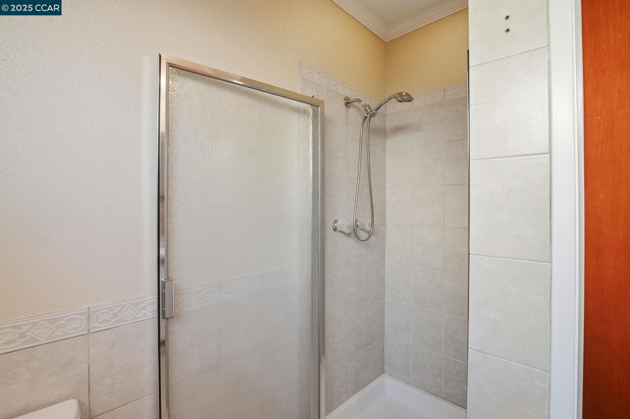 Detail Gallery Image 28 of 39 For 931 N Camino Alto Drive, Vallejo,  CA 94589 - 3 Beds | 2 Baths