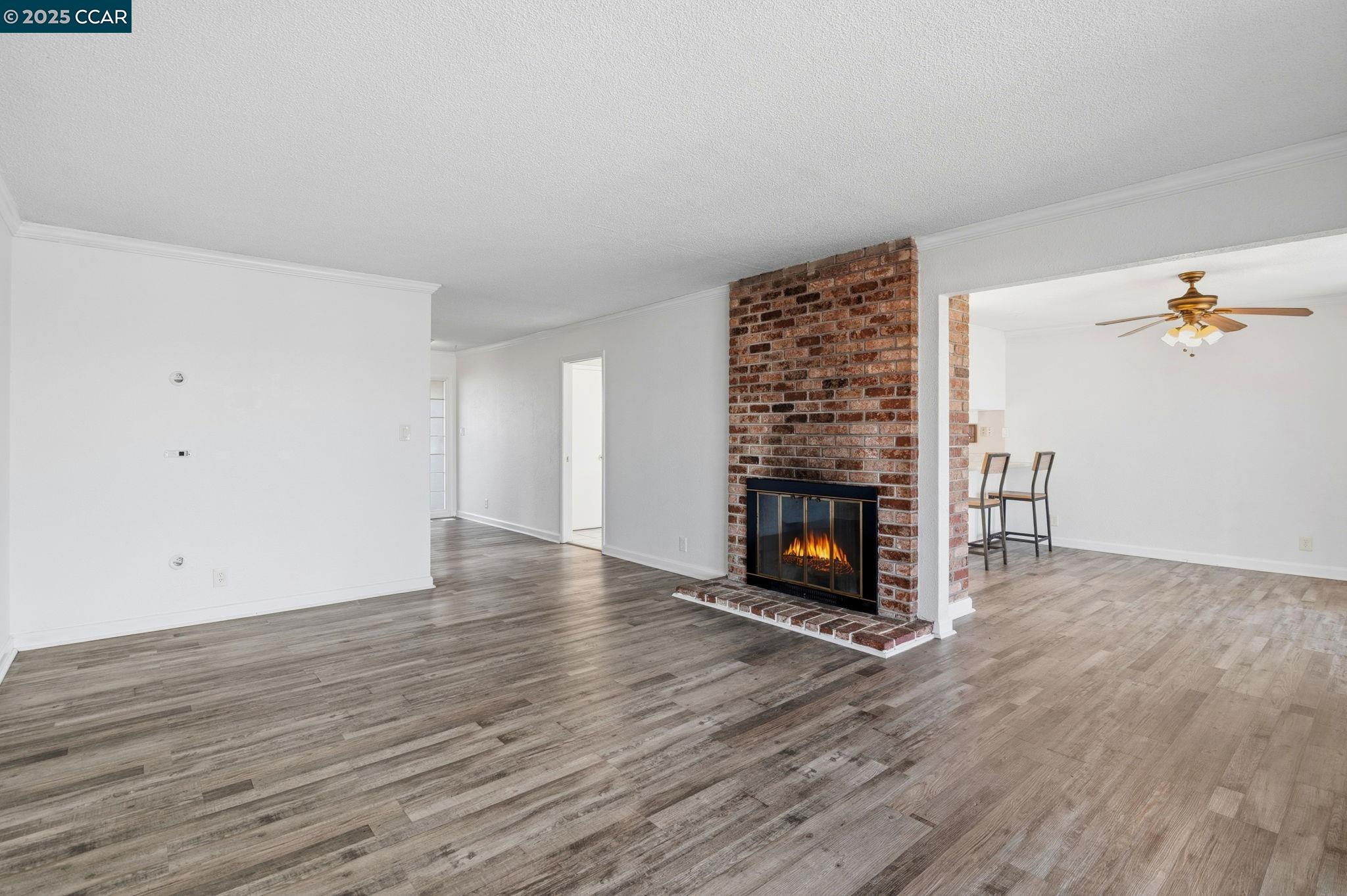 Detail Gallery Image 7 of 39 For 931 N Camino Alto Drive, Vallejo,  CA 94589 - 3 Beds | 2 Baths