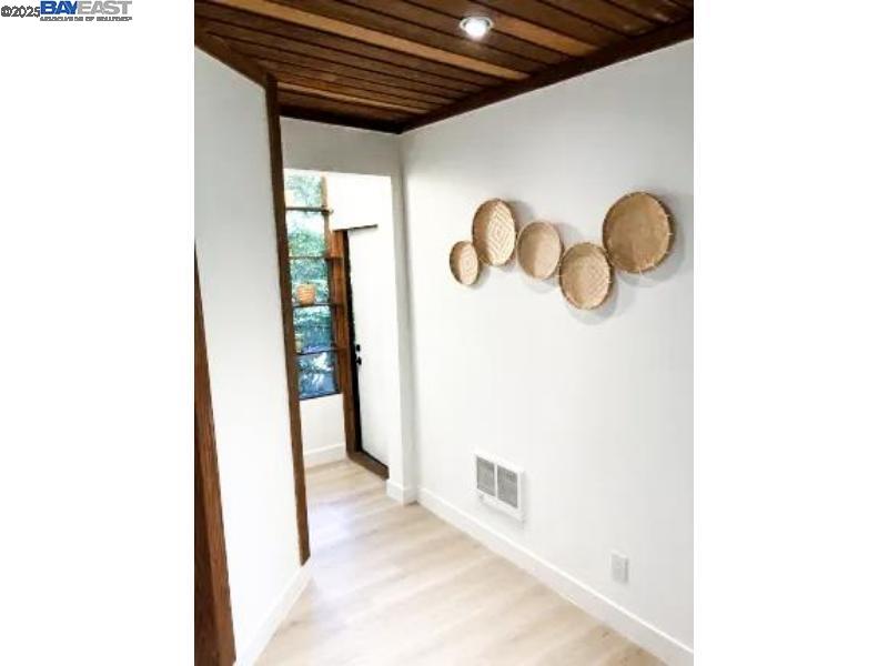 Detail Gallery Image 11 of 60 For 21401 Santa Clara Ave, Monte Rio,  CA 95462 - 2 Beds | 2 Baths