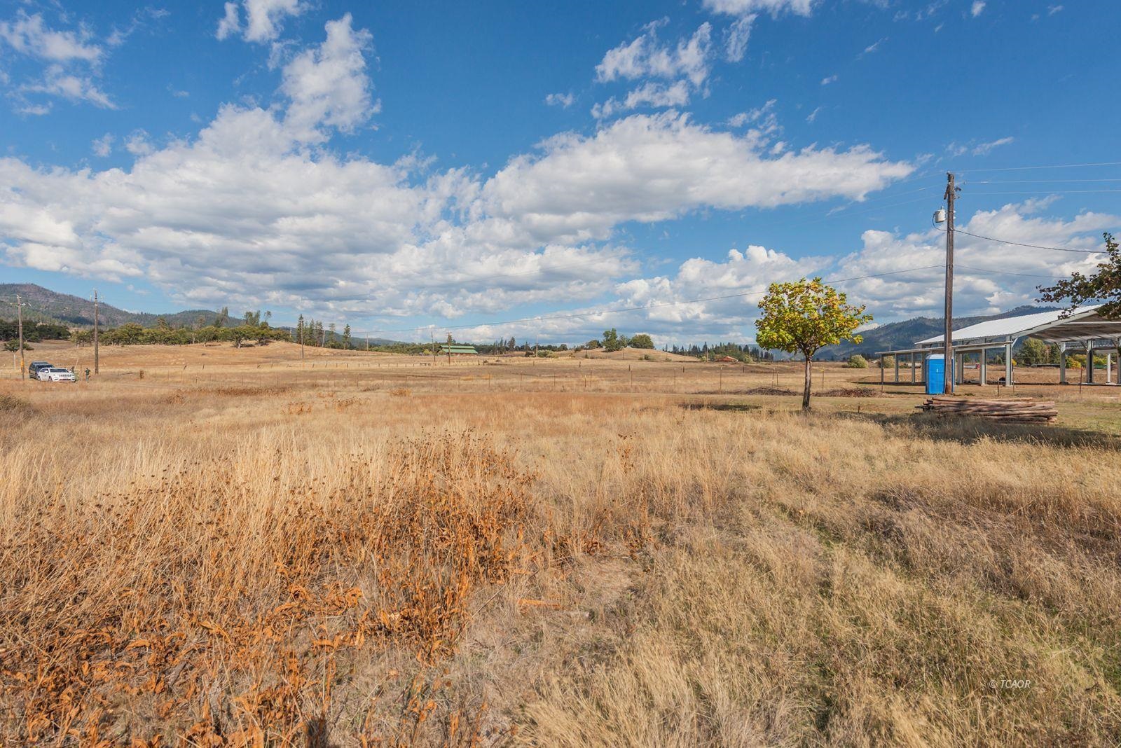 Detail Gallery Image 22 of 42 For 1095 Hyampom Rd, Hayfork,  CA 96041 - 2 Beds | 1 Baths