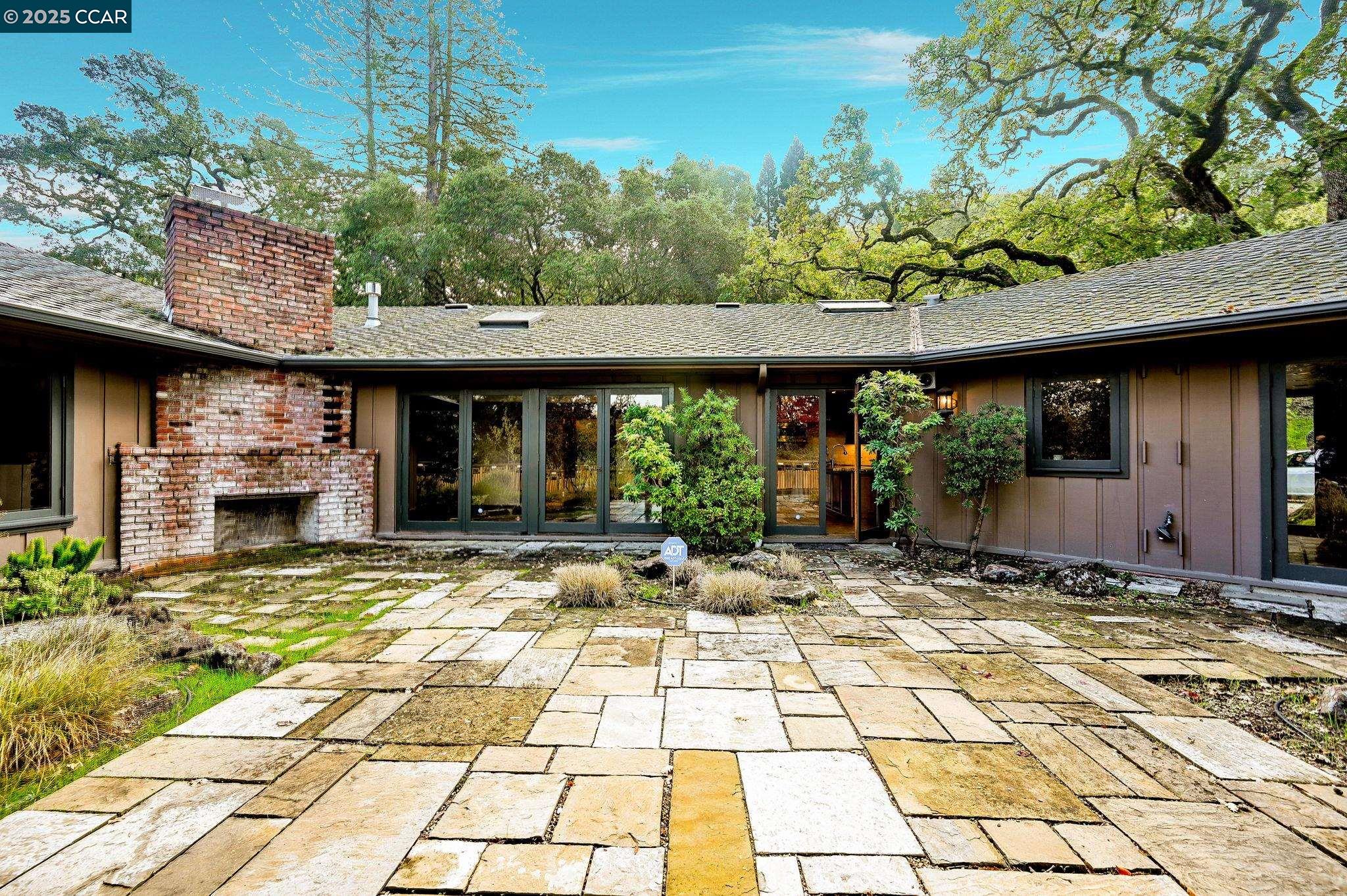 Detail Gallery Image 28 of 42 For 230 Moraga Way, Orinda,  CA 94563-3837 - 3 Beds | 3 Baths