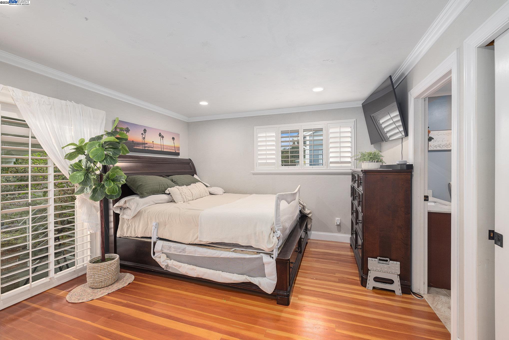 Detail Gallery Image 14 of 24 For 2036 Brookside Dr, San Pablo,  CA 94806 - 4 Beds | 3 Baths