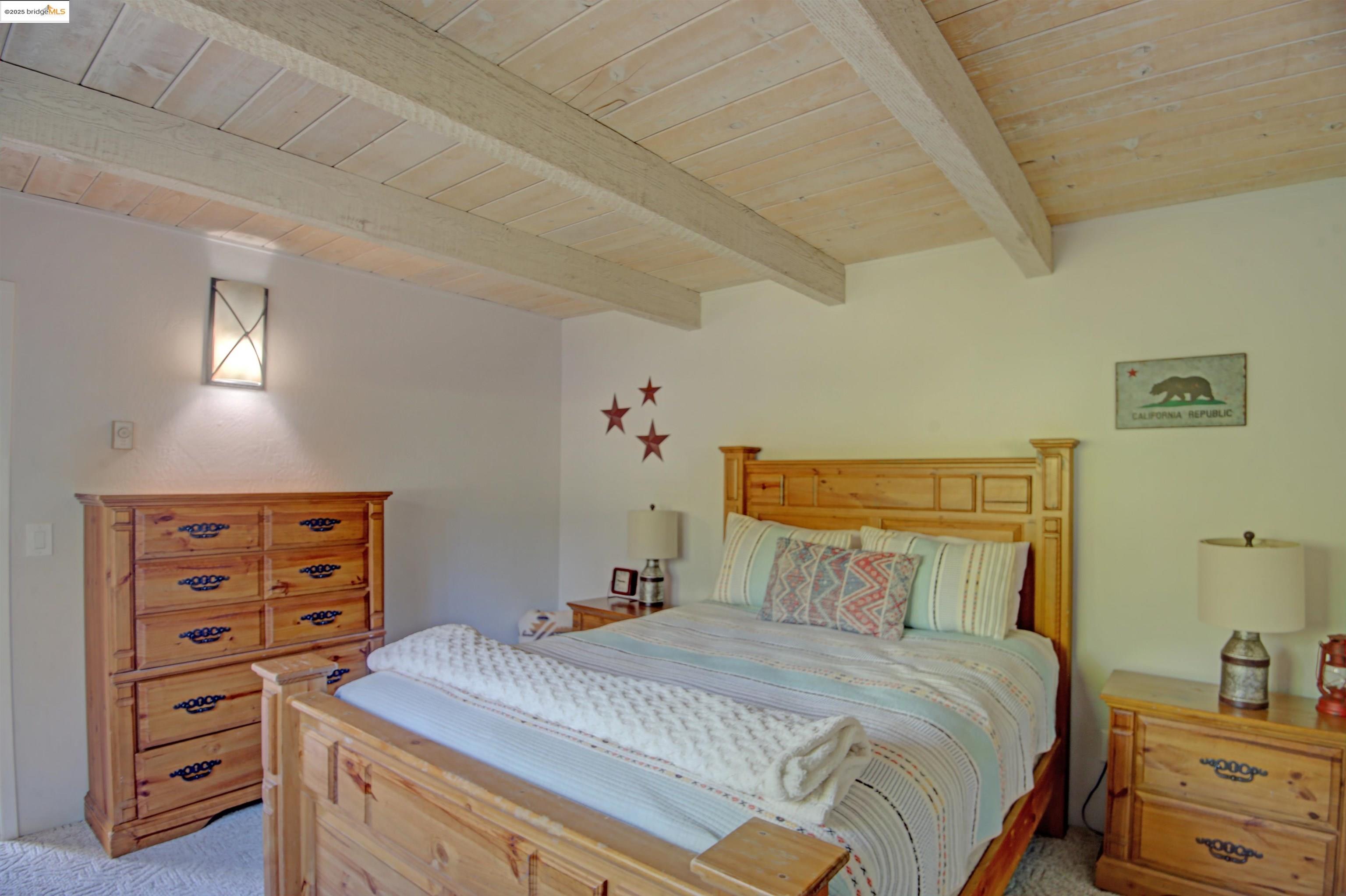 Detail Gallery Image 22 of 39 For 11979 Myer Ct, Groveland,  CA 95321 - 3 Beds | 2 Baths