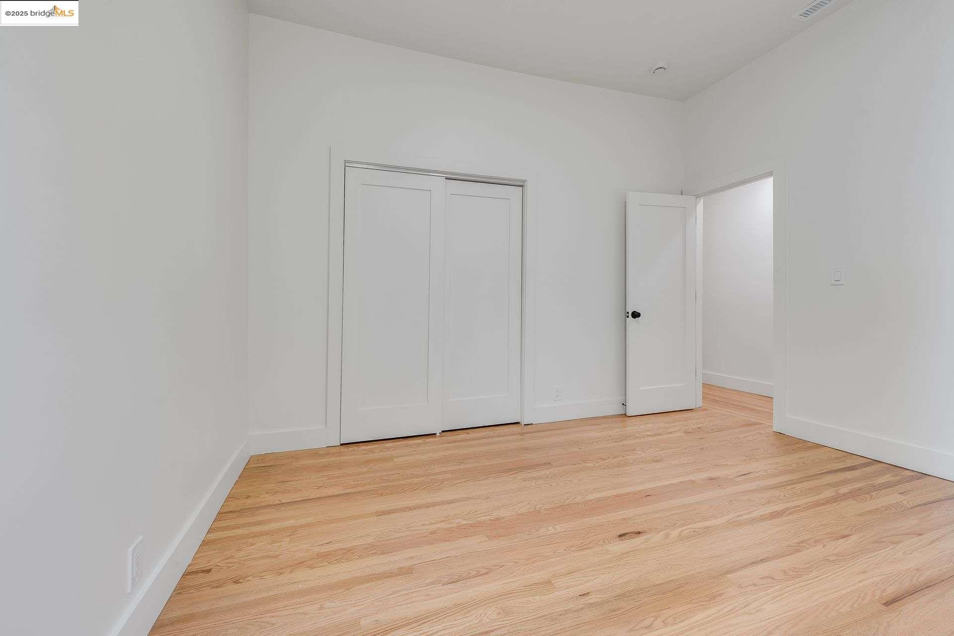 Detail Gallery Image 17 of 55 For 1238 12th St, Oakland,  CA 94607 - – Beds | – Baths