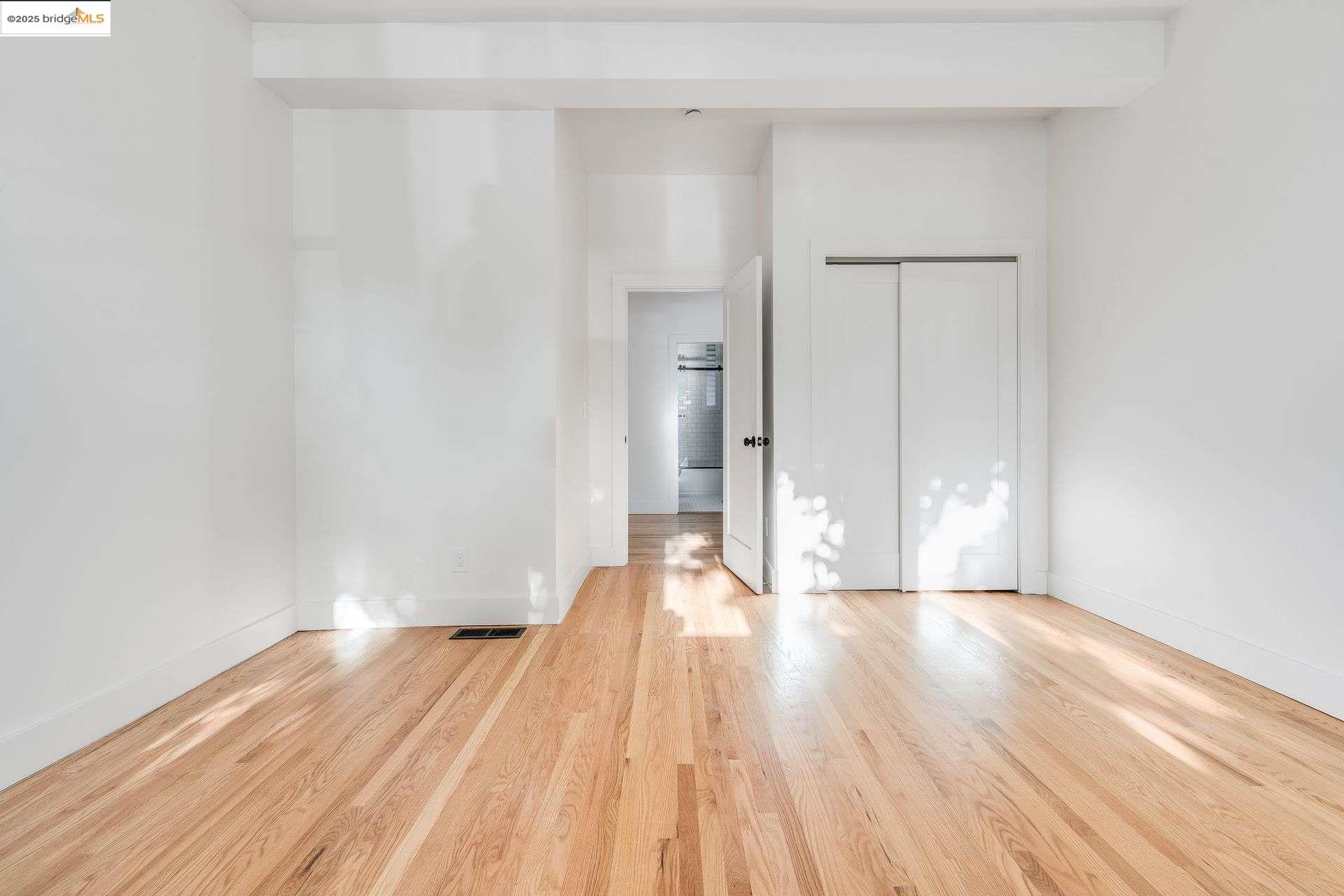 Detail Gallery Image 42 of 55 For 1238 12th St, Oakland,  CA 94607 - – Beds | – Baths